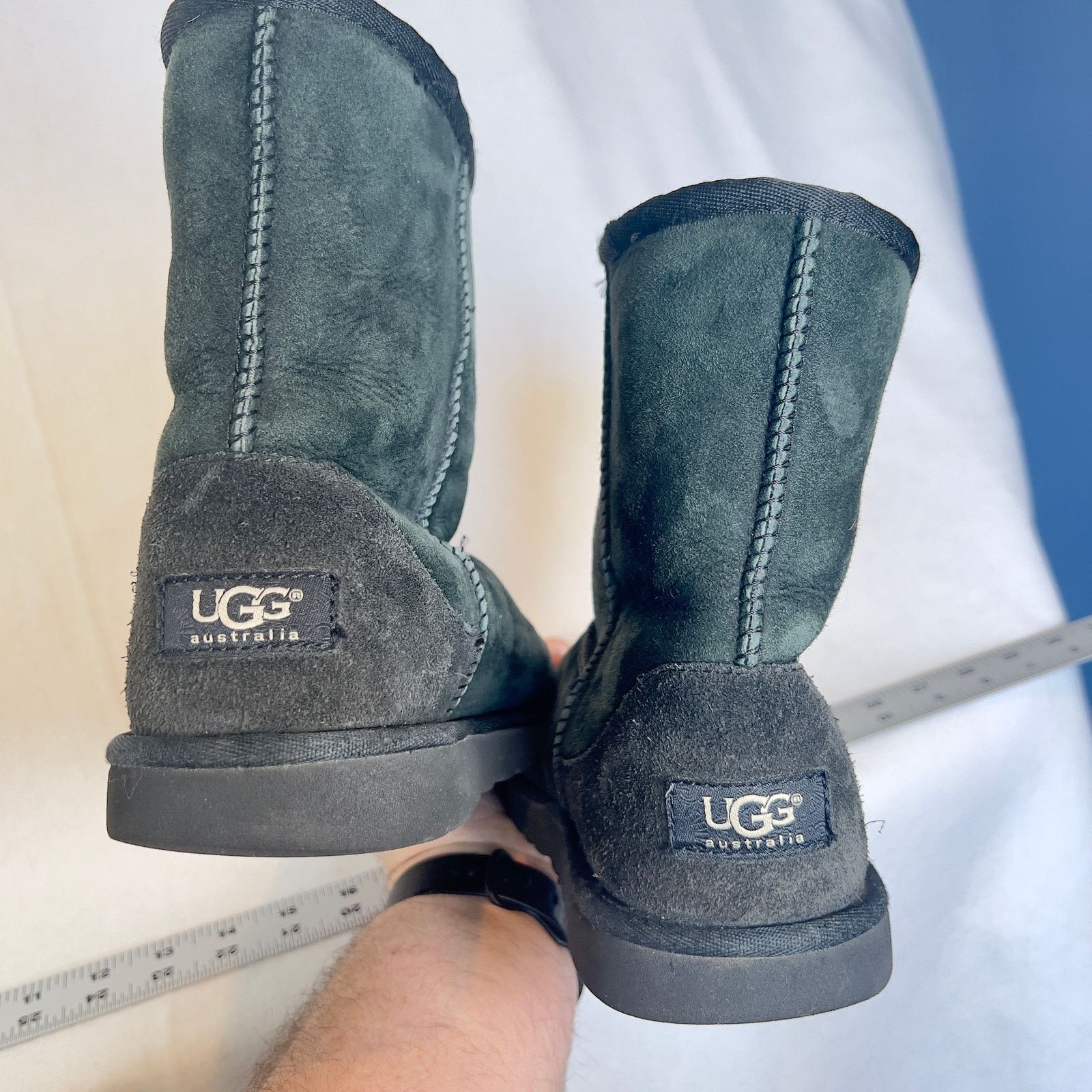 Ugg Ugg Australia Sheepskin Leather Boots High Ankle Woman's 6 Size US 6 / IT 36 - 2 Thumbnail