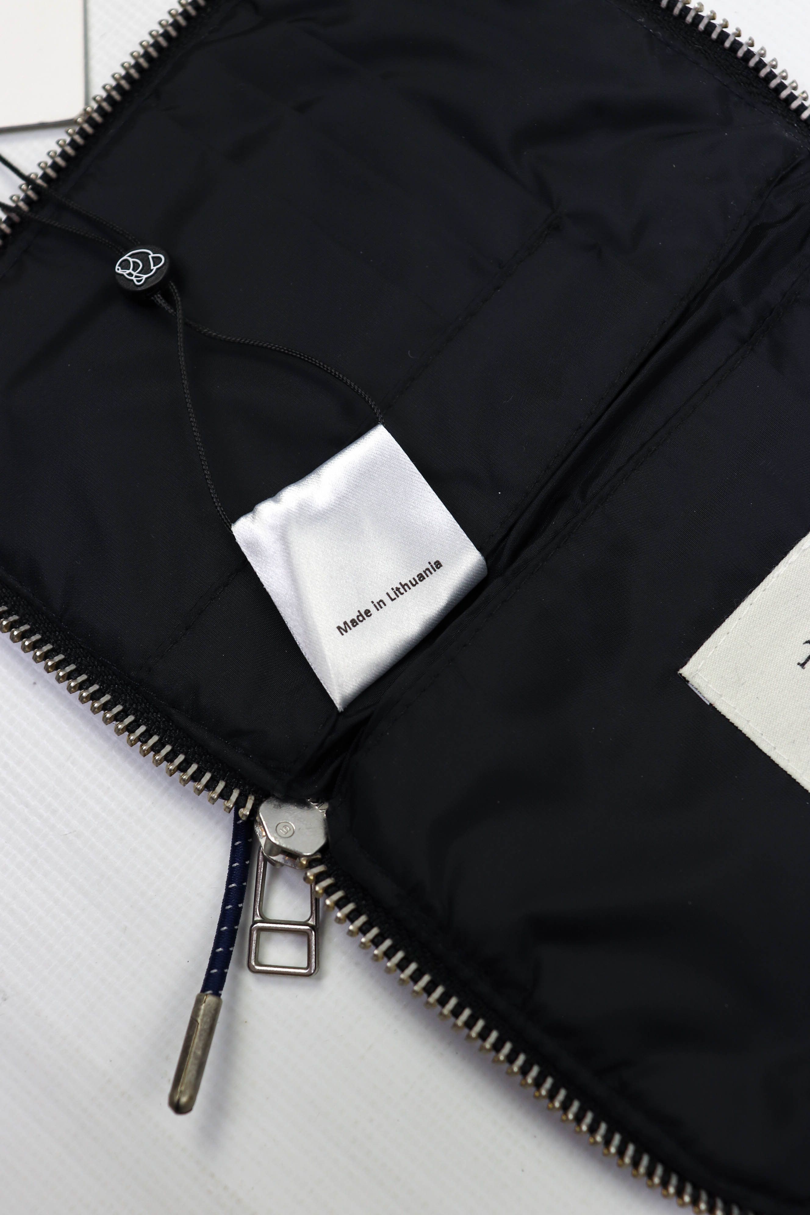 Tonsure Tonsure S/S 2019 Dark Navy Reflective Elastic Cord Wallet Size ONE SIZE - 8 Thumbnail
