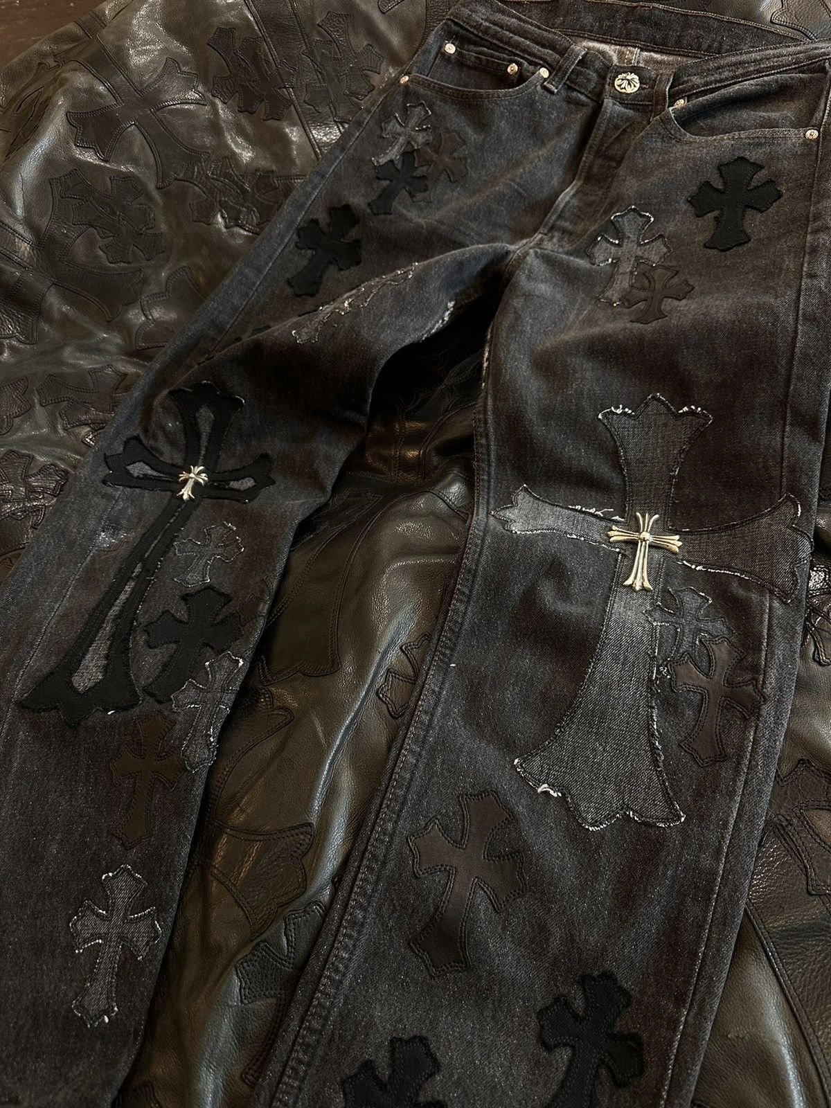 Chrome Hearts CHROME HEARTS INSANE CROSS PATCH JEANS 29 or 30 Size US 29 - 21 Thumbnail