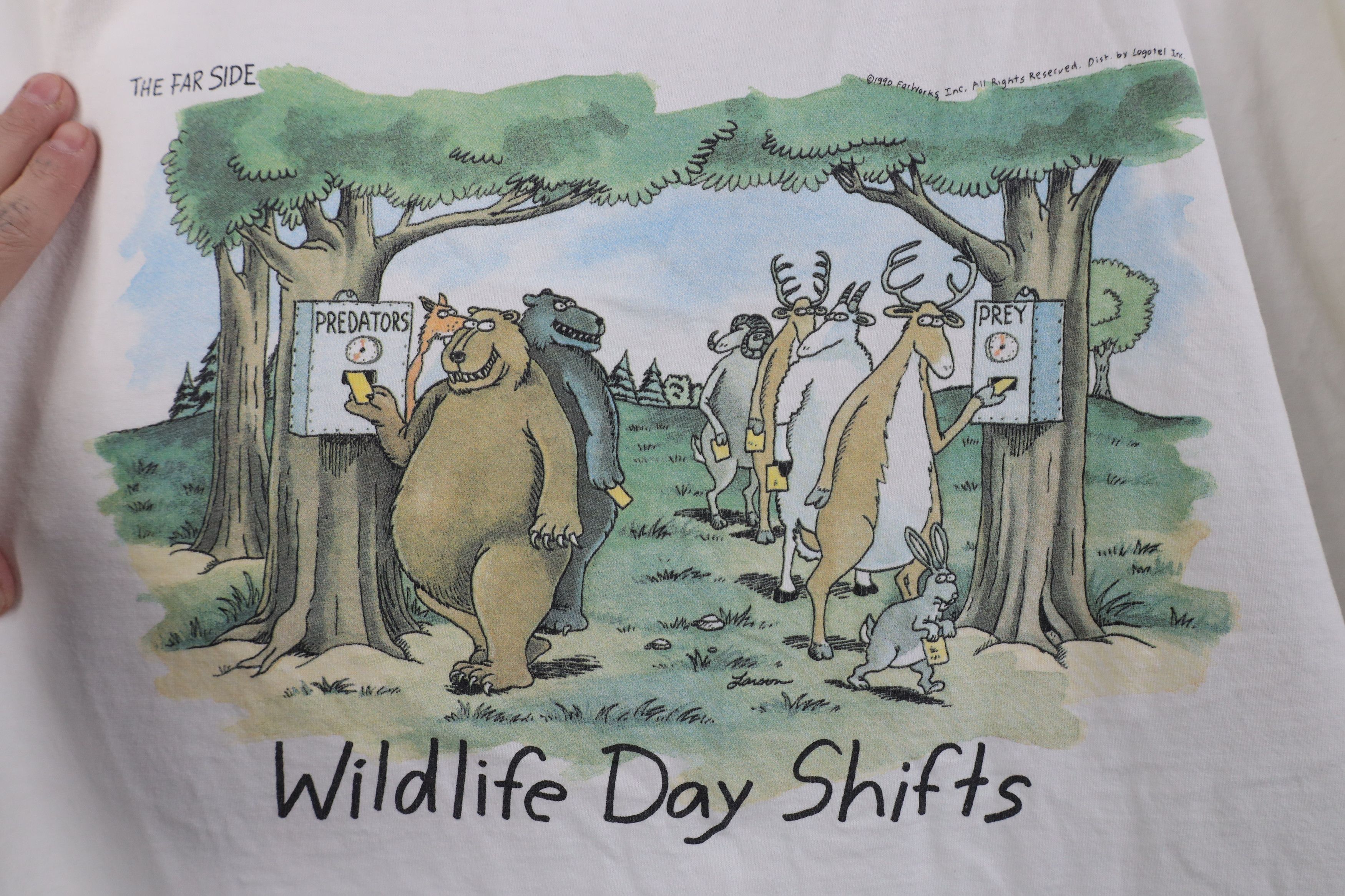 Vintage Vintage 90s Streetwear Wildlife Day Shifts T-Shirt USA Size US XL / EU 56 / 4 - 5 Thumbnail