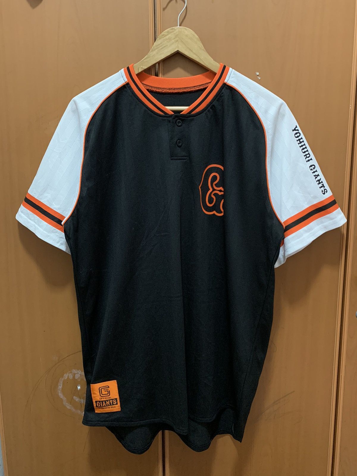 Japanese Brand Tokyo Yomiuri Giants Tatsunori Hara 88 Size US XL / EU 56 / 4 - 2 Thumbnail