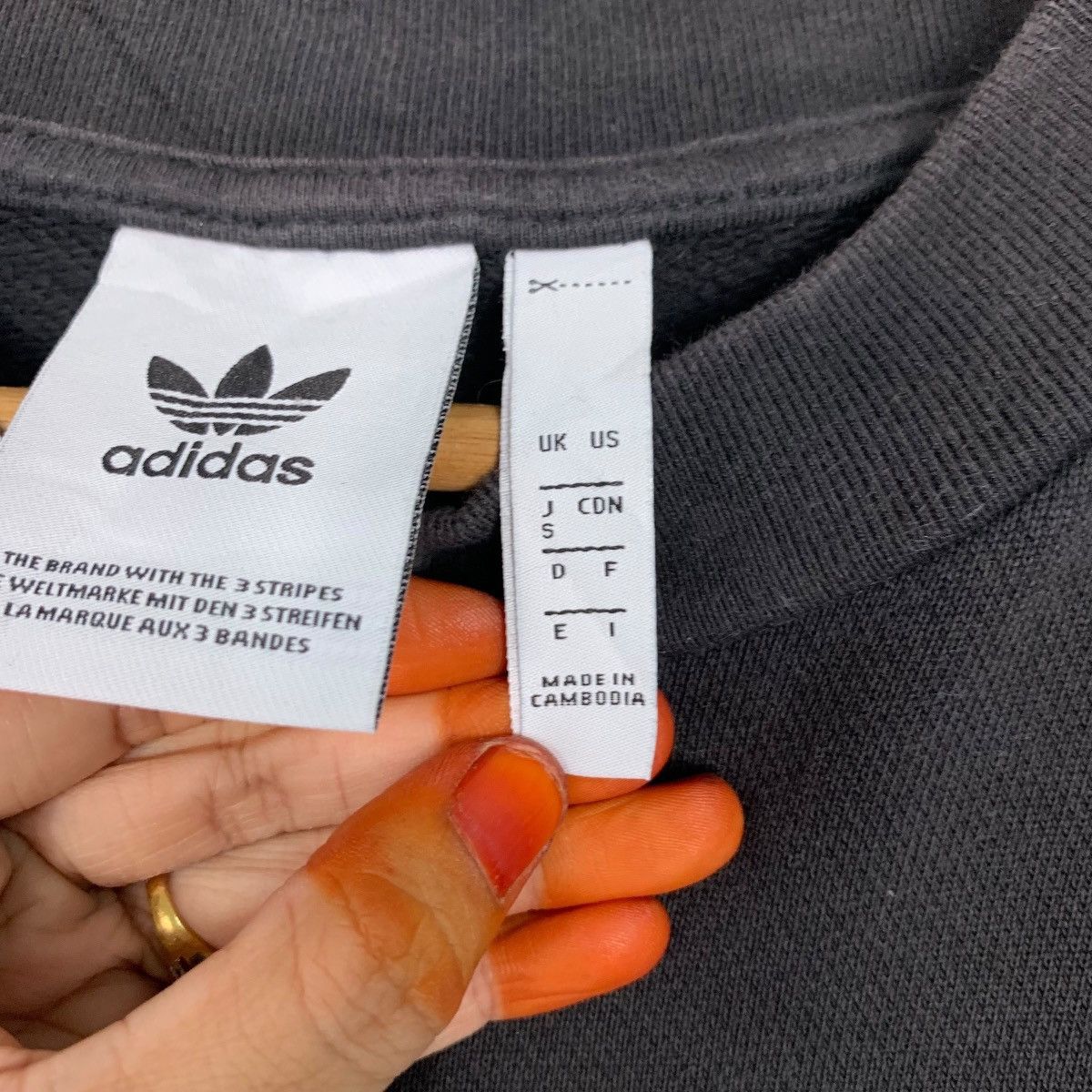 Adidas ADIDAS Big Logo Crewneck Oversized Sweatshirt #3544-C162 Size US S / EU 44-46 / 1 - 10 Thumbnail