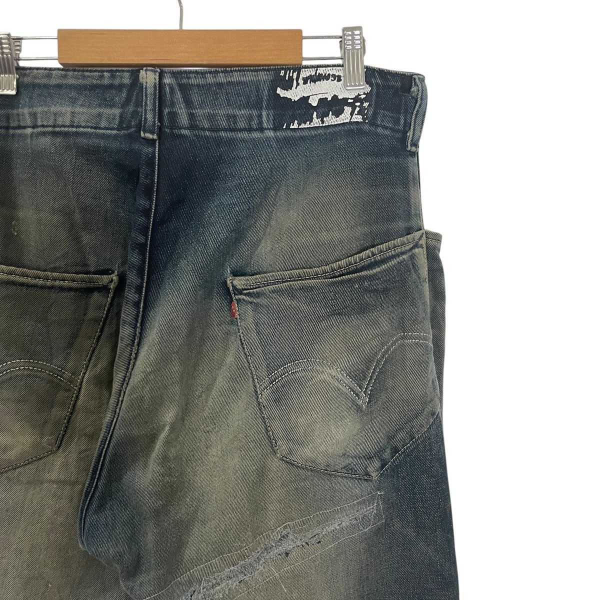 Levi's Vintage Levis Distressed Denim Jeans Size US 35 - 9 Thumbnail