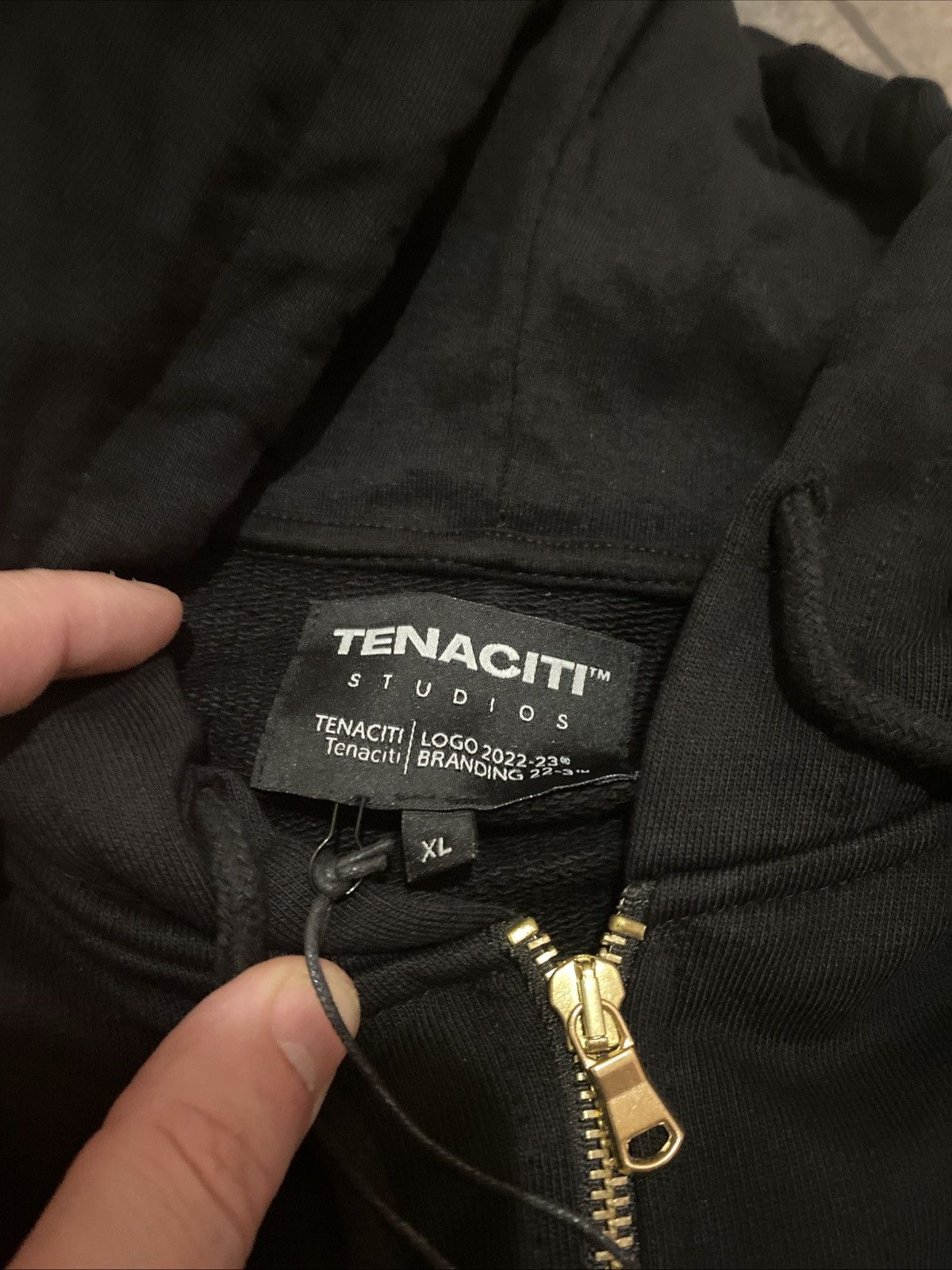Other Tenaciti studios mens sweatsuit sz xl nwt!!! 🔥🔥🔥 Size US XL / EU 56 / 4 - 6 Thumbnail
