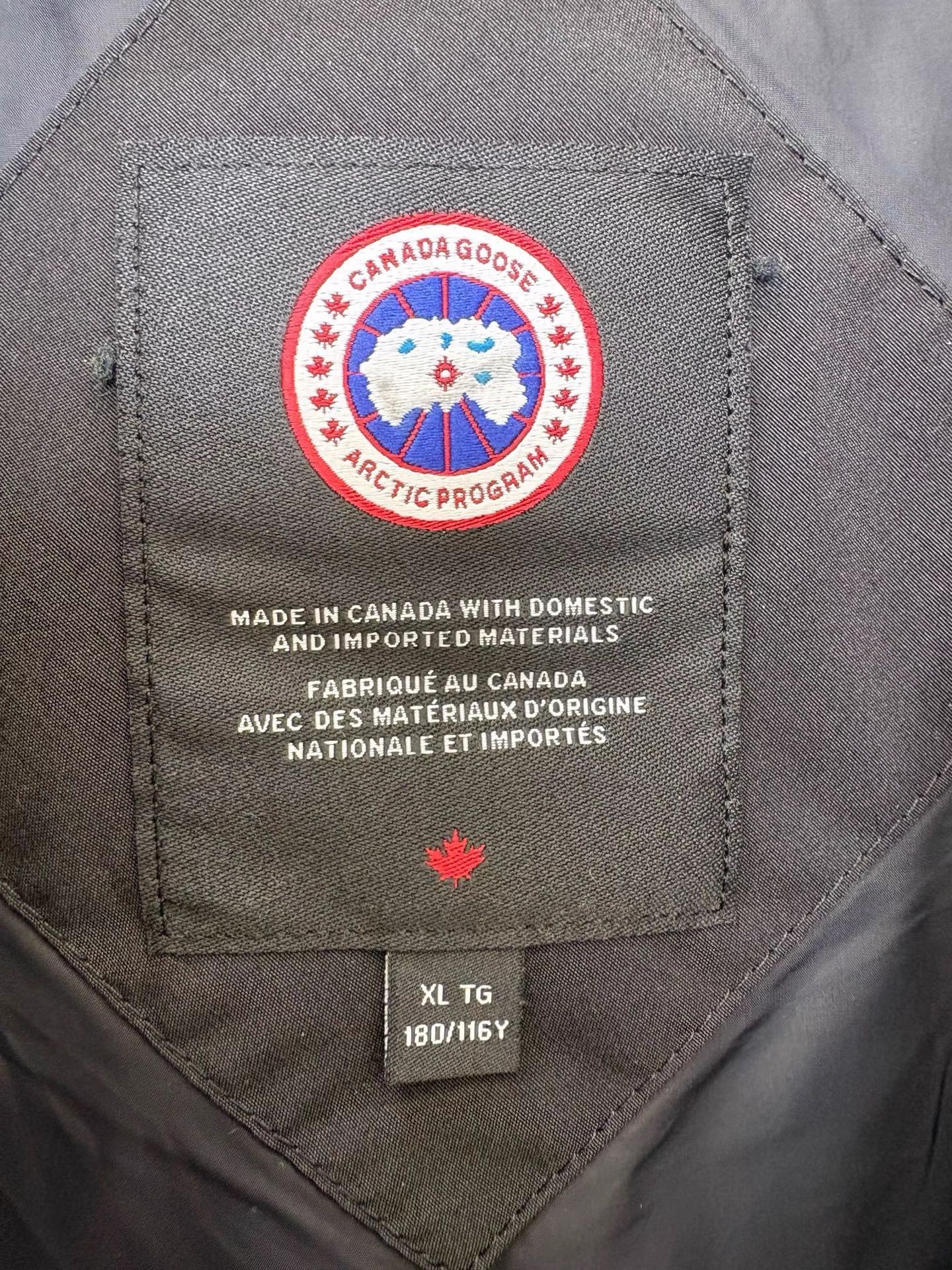 Canada Goose Canada Goose Freestyle Red Black Logo Down Vest K36 Size US XL / EU 56 / 4 - 3 Thumbnail