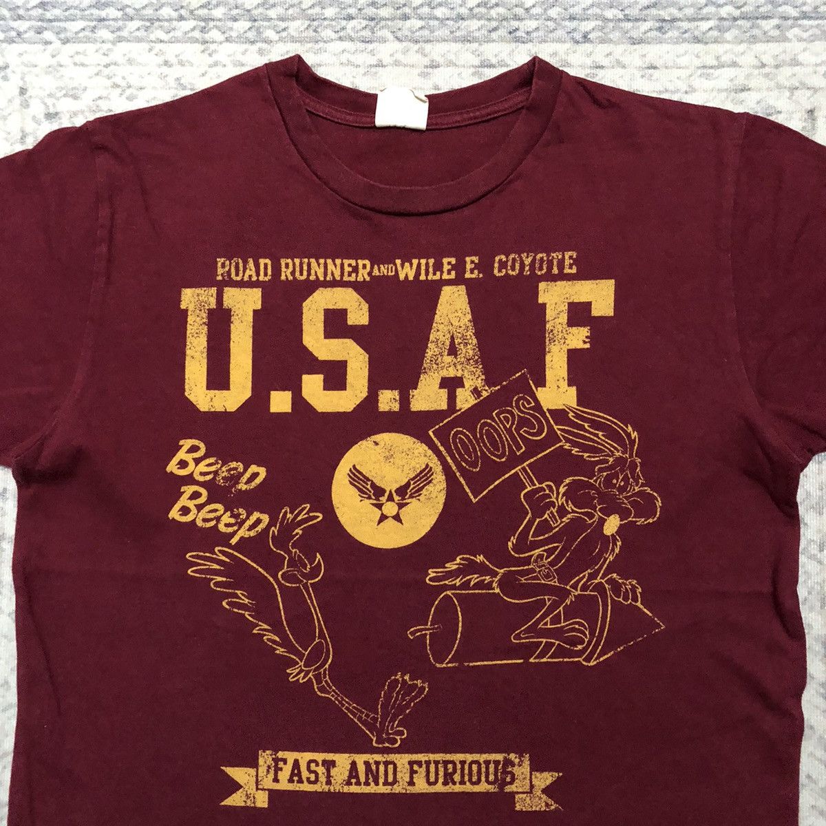 Cartoon Network × Disney × Vintage Rare Vintage Road Runner & Wile Coyote US Airforce Tees Size US S / EU 44-46 / 1 - 2 Thumbnail