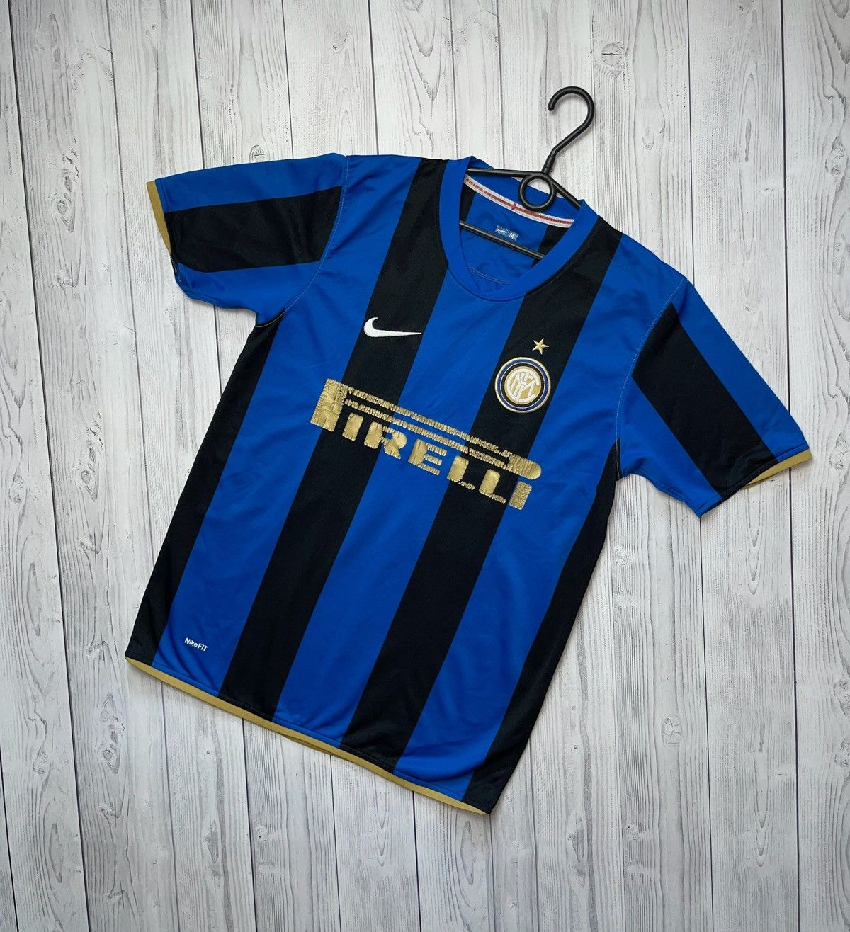 Vintage Vintage Nike Inter Milan soccer jersey 33 Mancini size M Size US M / EU 48-50 / 2 - 2 Thumbnail