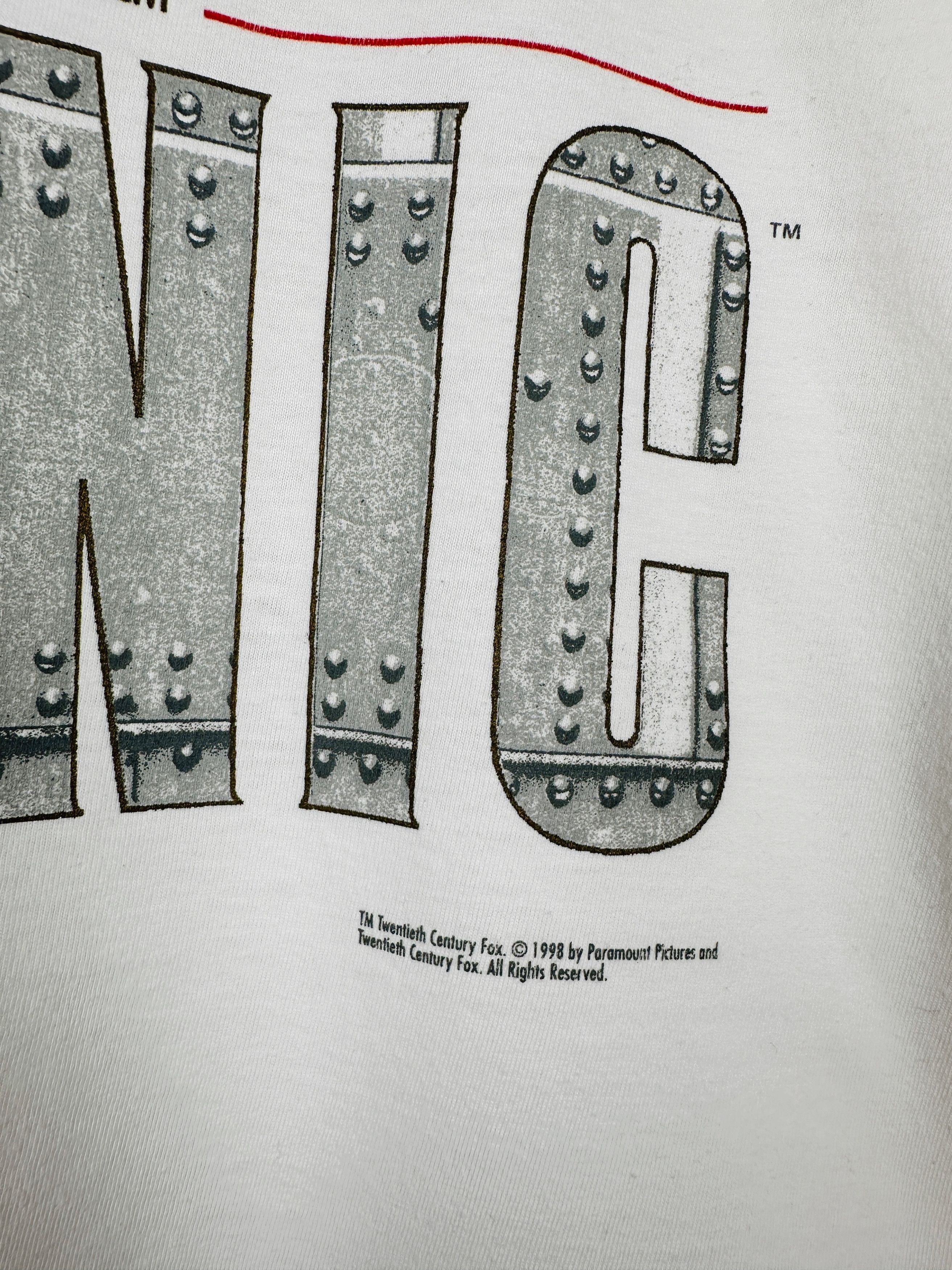 Vintage 90s Vintage Titanic Promo Movie Graphic T Shirt Tee Size US XL / EU 56 / 4 - 4 Thumbnail
