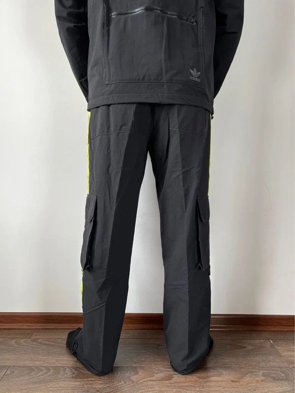 Adidas Adidas Track HOR Noir Set, Size S. Limited collection Size US S / EU 44-46 / 1 - 6 Thumbnail