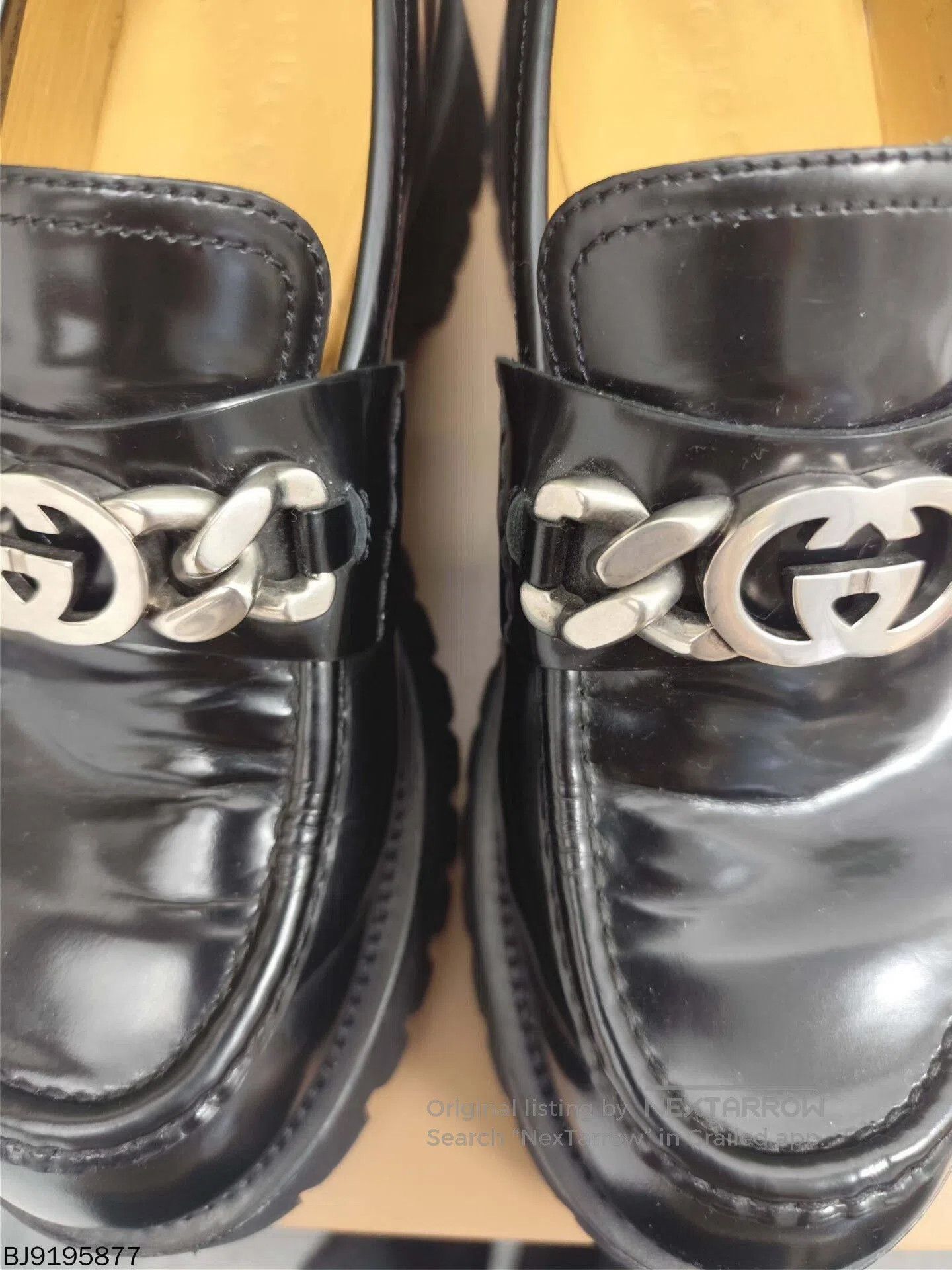 Gucci gucci interlocking leather platform loafers size 9. Size US 9 / EU 42 - 9 Thumbnail