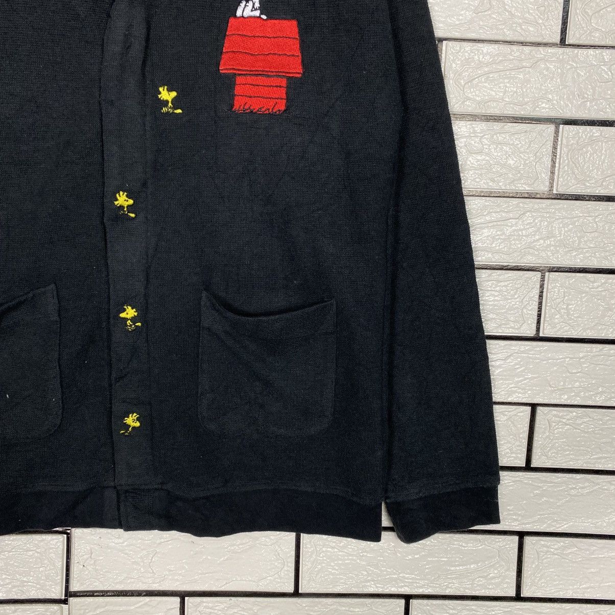 Japanese Brand Vintage Cardigan Button Jacket Snoopy Peanuts Big Logo Size US M / EU 48-50 / 2 - 6 Thumbnail