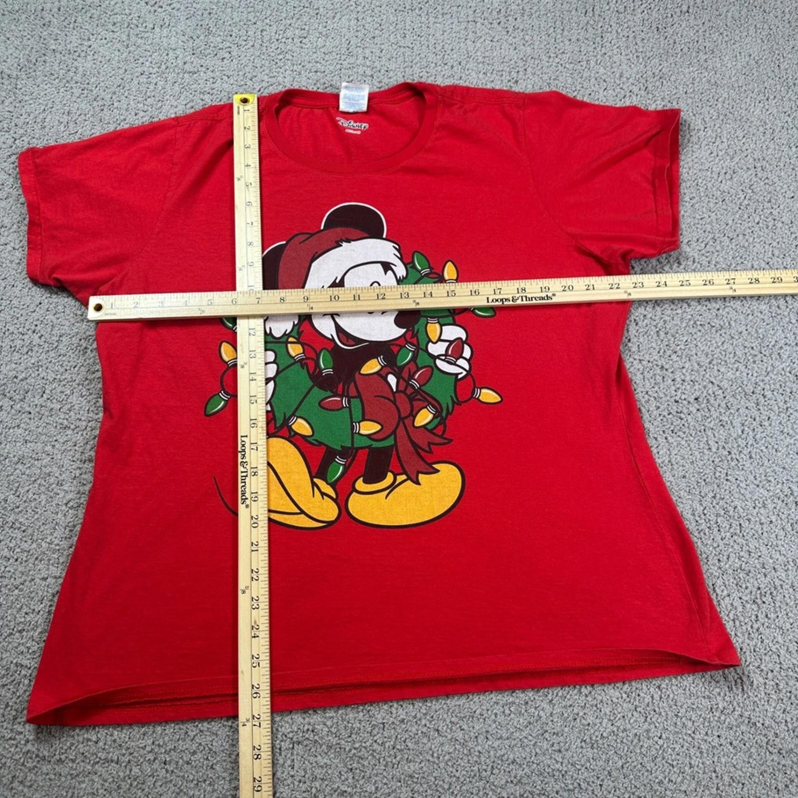 Disney Disney Mickey Mouse Christmas Lights Red T Shirt Women XXL Size XXL / US 16-18 / IT 52-54 - 3 Thumbnail