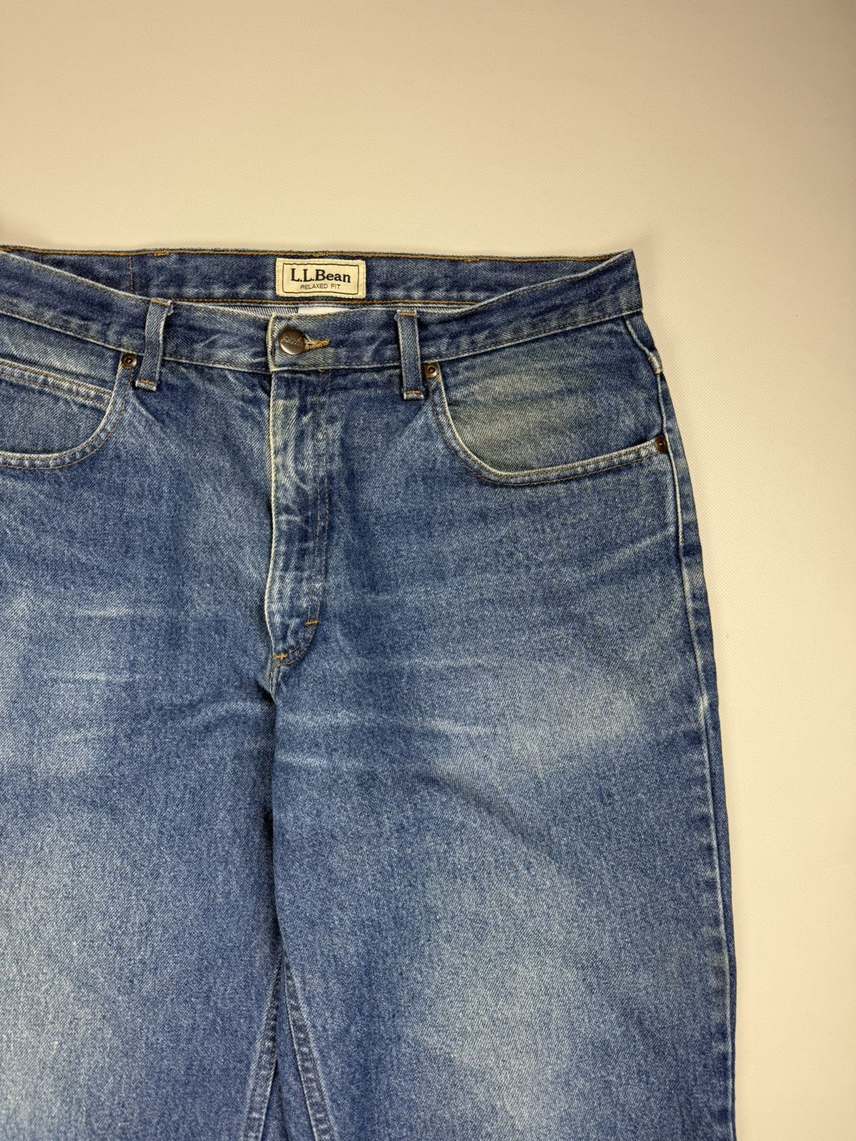 L.L. Bean L.L. Bean Men’s Relaxed Fit Denim Jeans Size 34 Size US 34 / EU 50 - 9 Thumbnail