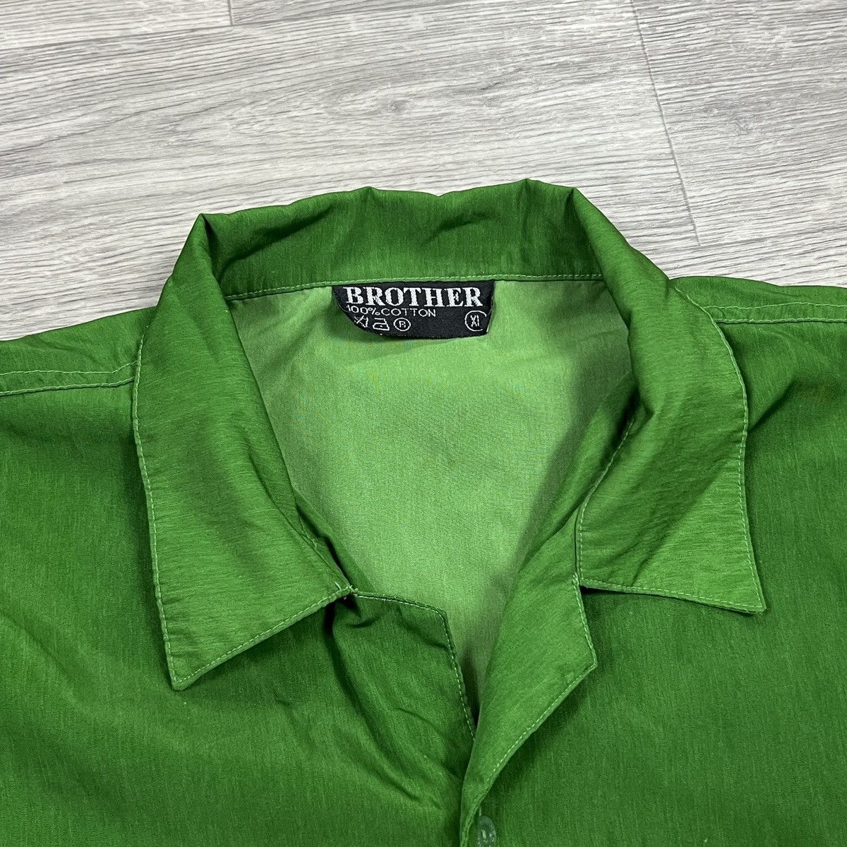 Other Vintage Brother Dragon Graphic Shirt Green Y2K Short Sleeve Size US XL / EU 56 / 4 - 3 Thumbnail