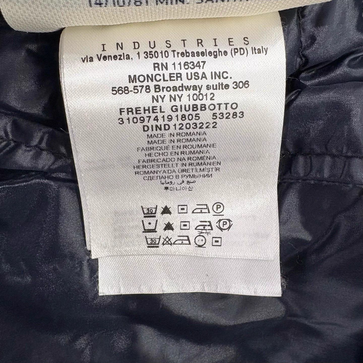 Moncler Moncler Lightweight Down Jacket Black Size /2 As Pictured Size US M / EU 48-50 / 2 - 4 Thumbnail
