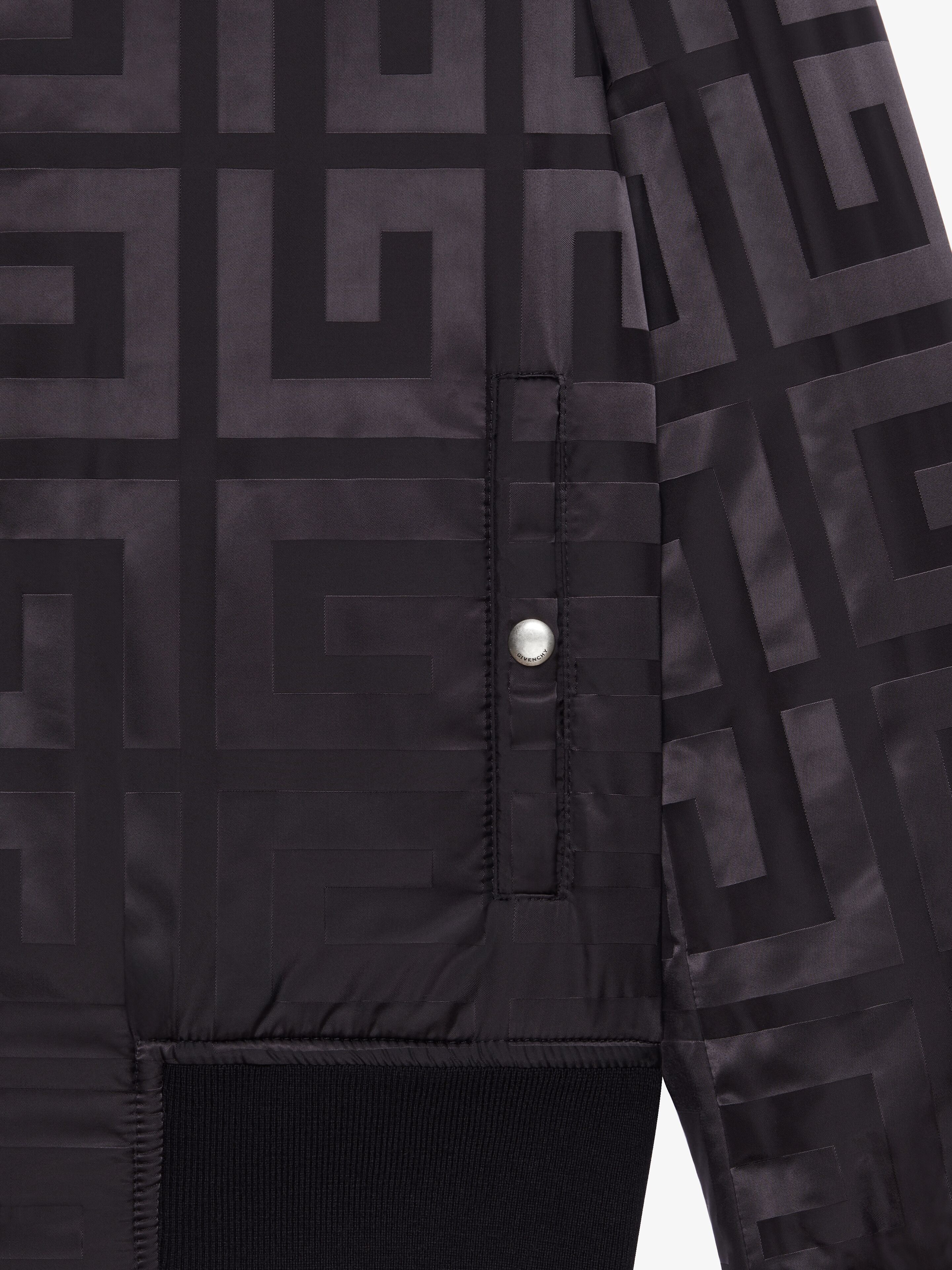 Givenchy o1w1db10925 4G Reversible Bomber Jacket in Black Size US L / EU 52-54 / 3 - 3 Thumbnail