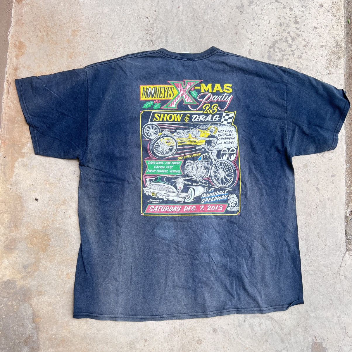 Vintage Vintage Thrashed Racing Mooneyes Drag Oversized Tshirt Size US XXL / EU 58 / 5 - 1 Thumbnail