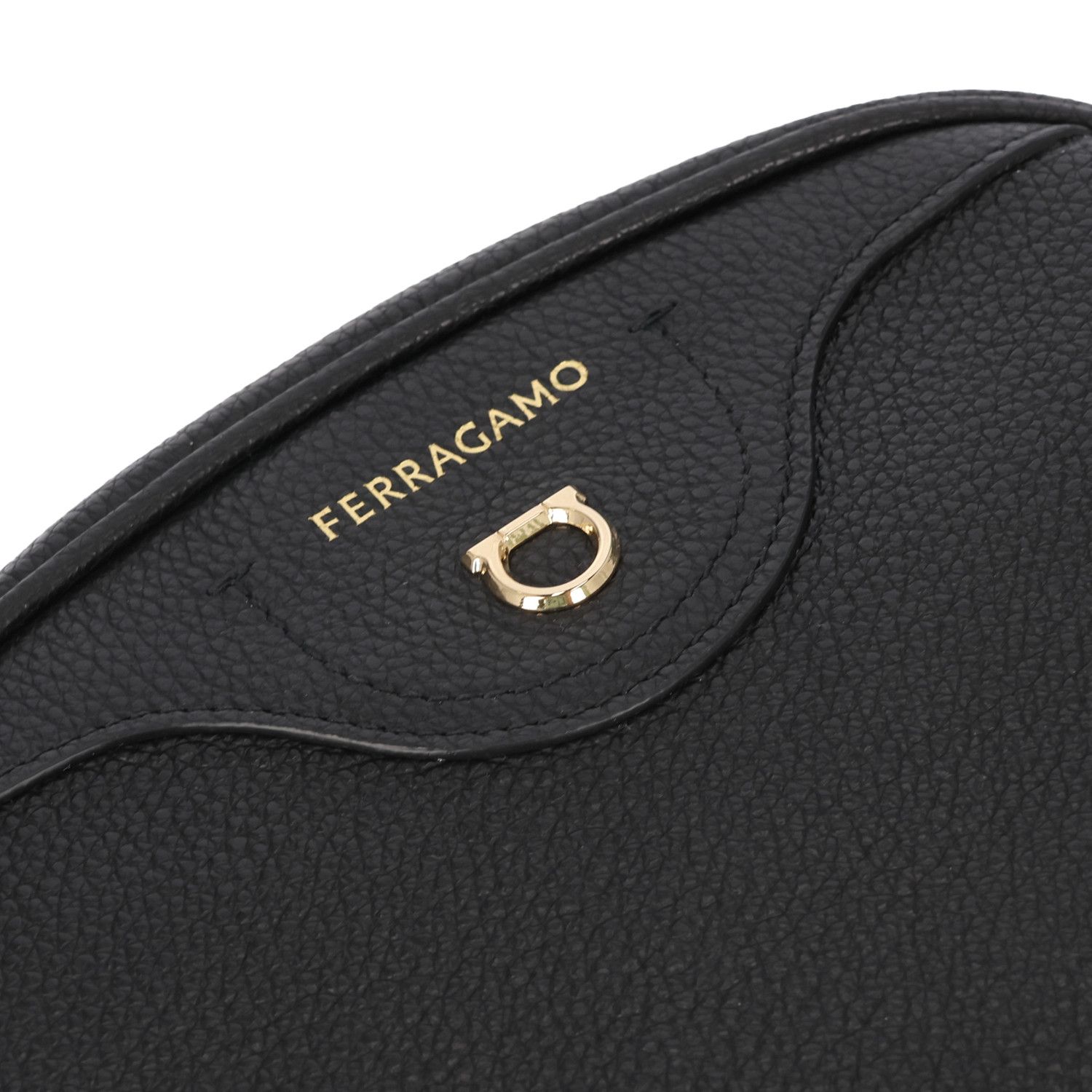 Salvatore Ferragamo o1s1rm0924 Size: OS / Shoulder Bag in Black Size ONE SIZE - 4 Thumbnail