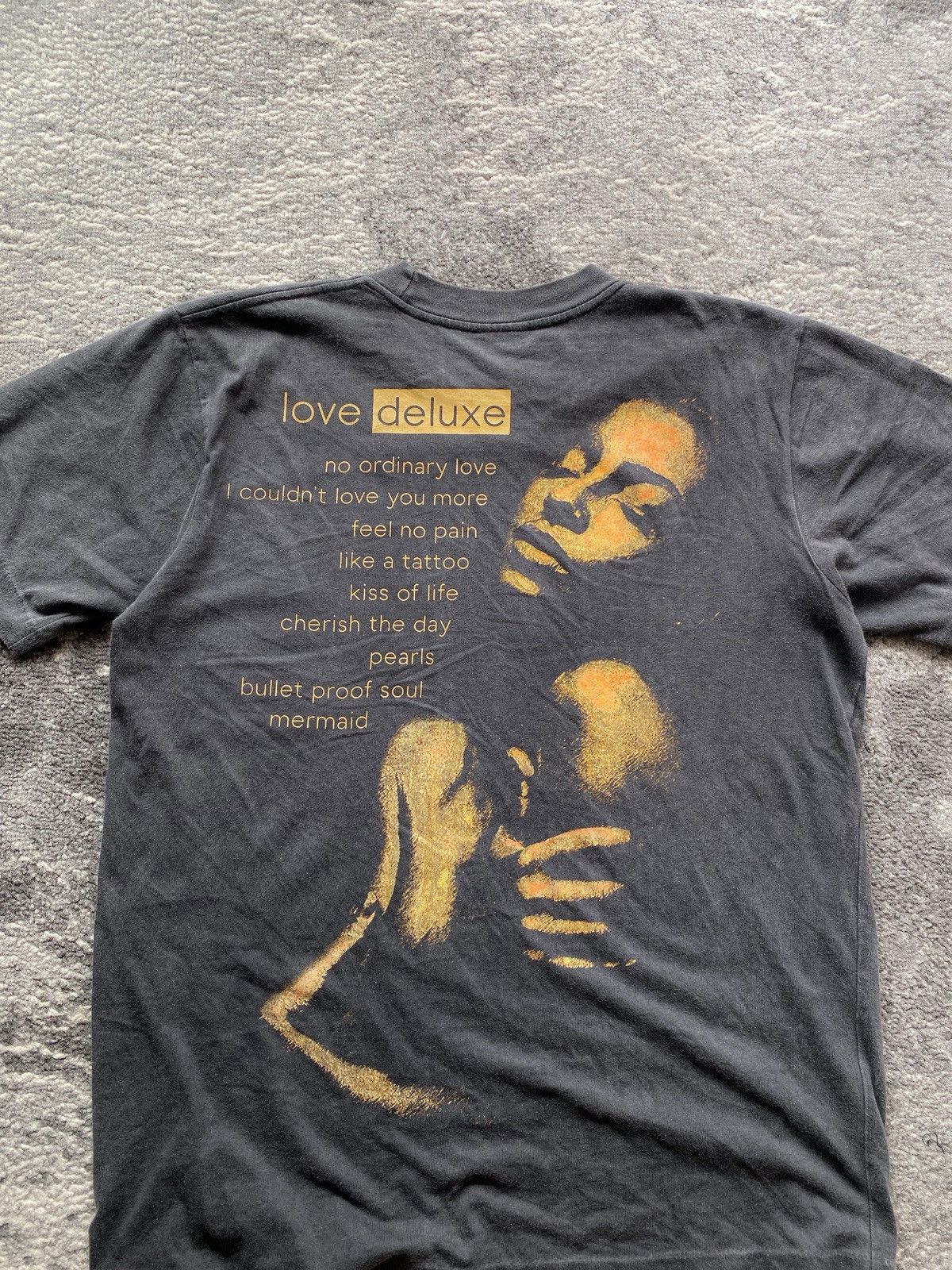 Band Tees LAST DROP ✌🏾 Bootleg Sade Love Deluxe Tee Size US L / EU 52-54 / 3 - 5 Thumbnail