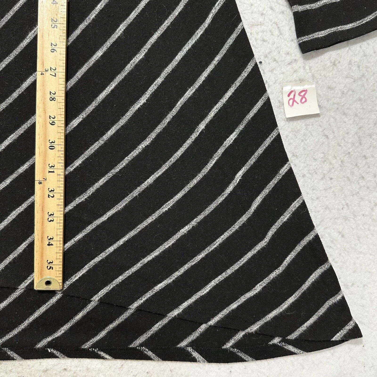Other a.n.a. XL Cold Shoulder A-Line Striped Dress Black Gray Size XL / US 12-14 / IT 48-50 - 9 Thumbnail