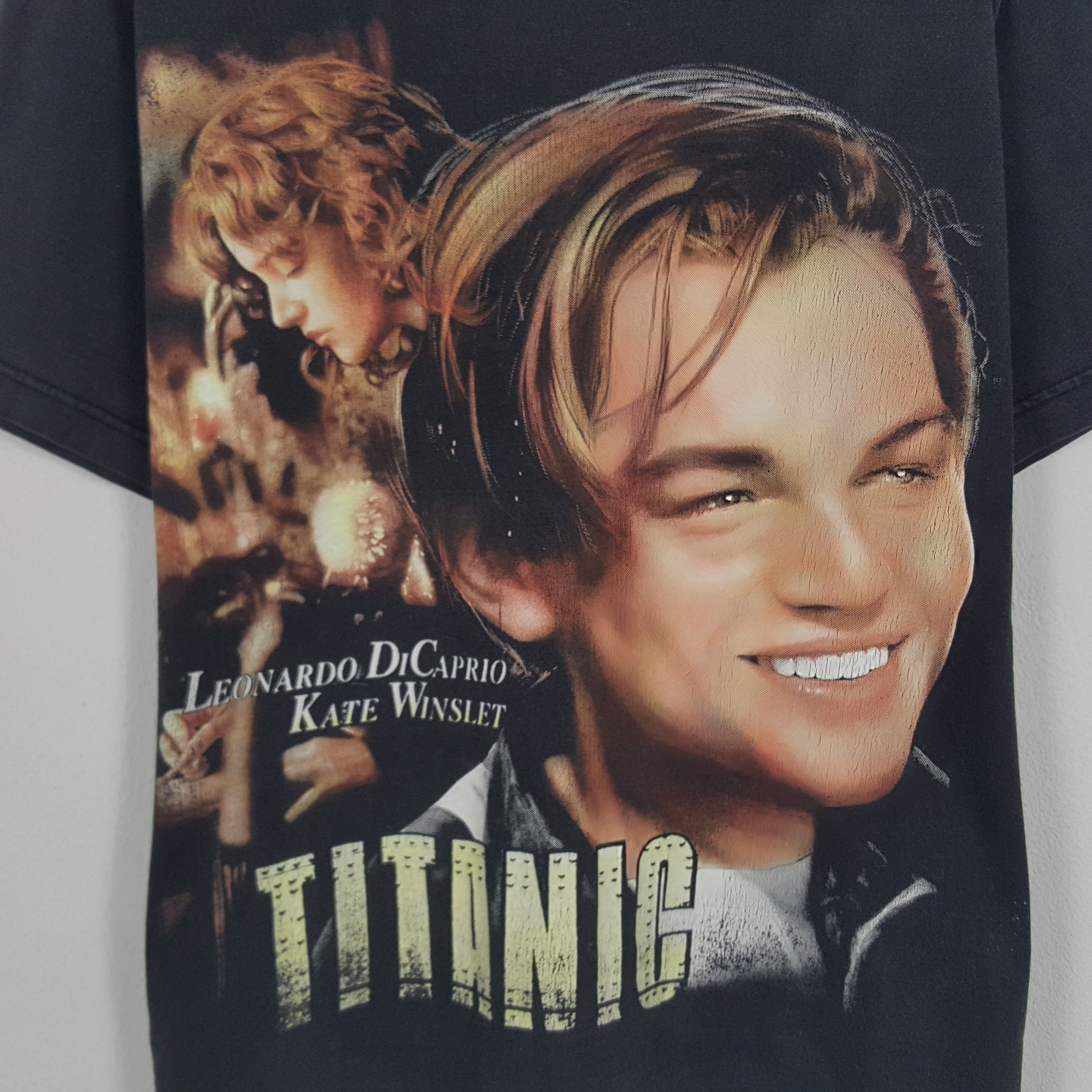 Vintage Vintage Titanic American Romantic Movie Tshirt Size US L / EU 52-54 / 3 - 2 Thumbnail