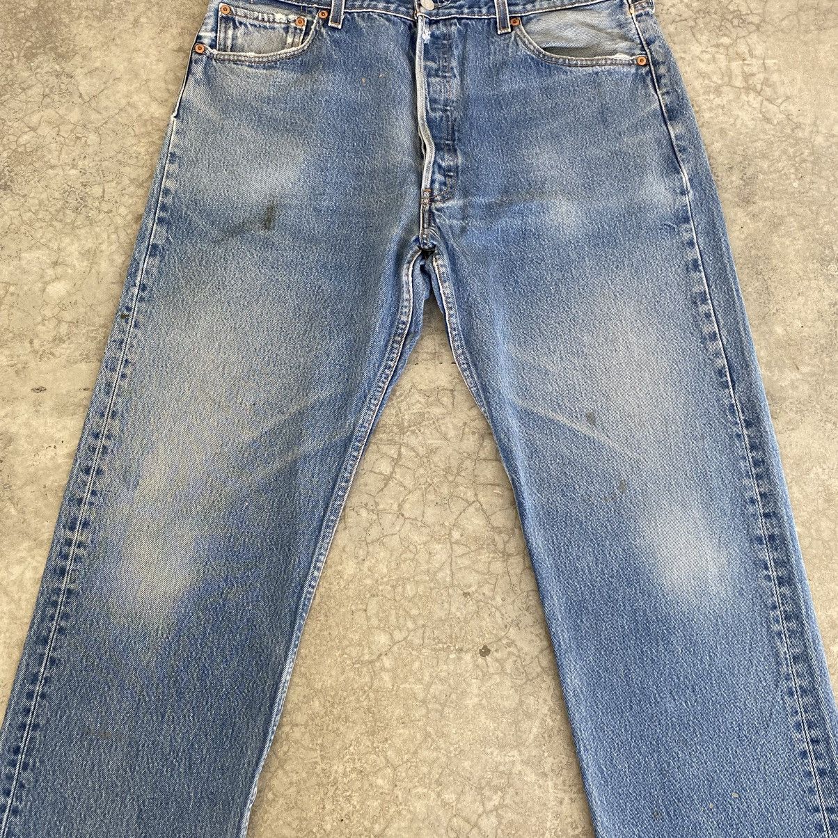 Levi's Size 36x30 VTG Late 90’s Levis 501 Stonewashed Blue Jeans Size US 36 / EU 52 - 5 Thumbnail