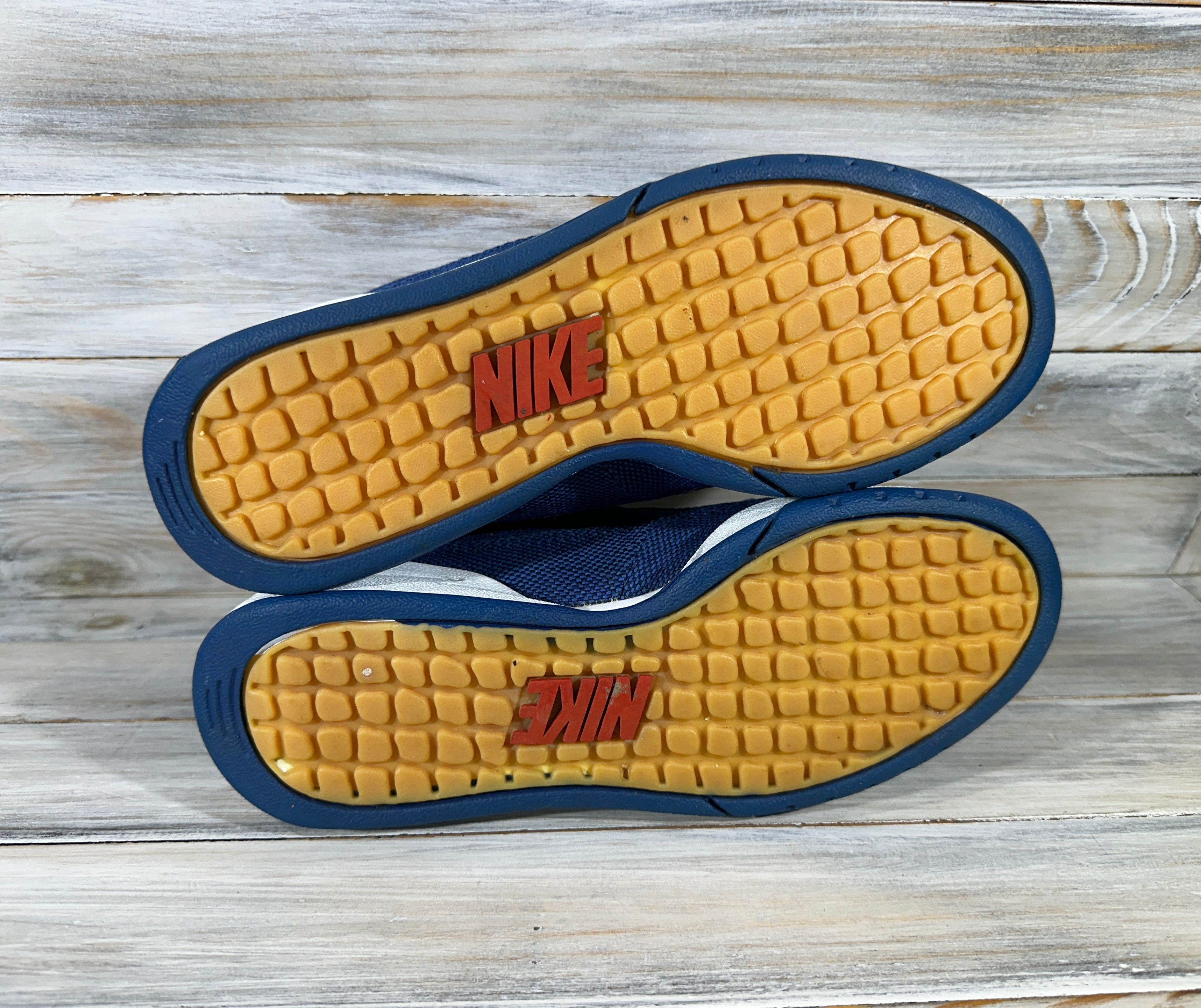 Nike Vintage Nike GTS Canvas Unisex Sneakers Navy Very Rare Retro Size US 7 / EU 40 - 23 Thumbnail
