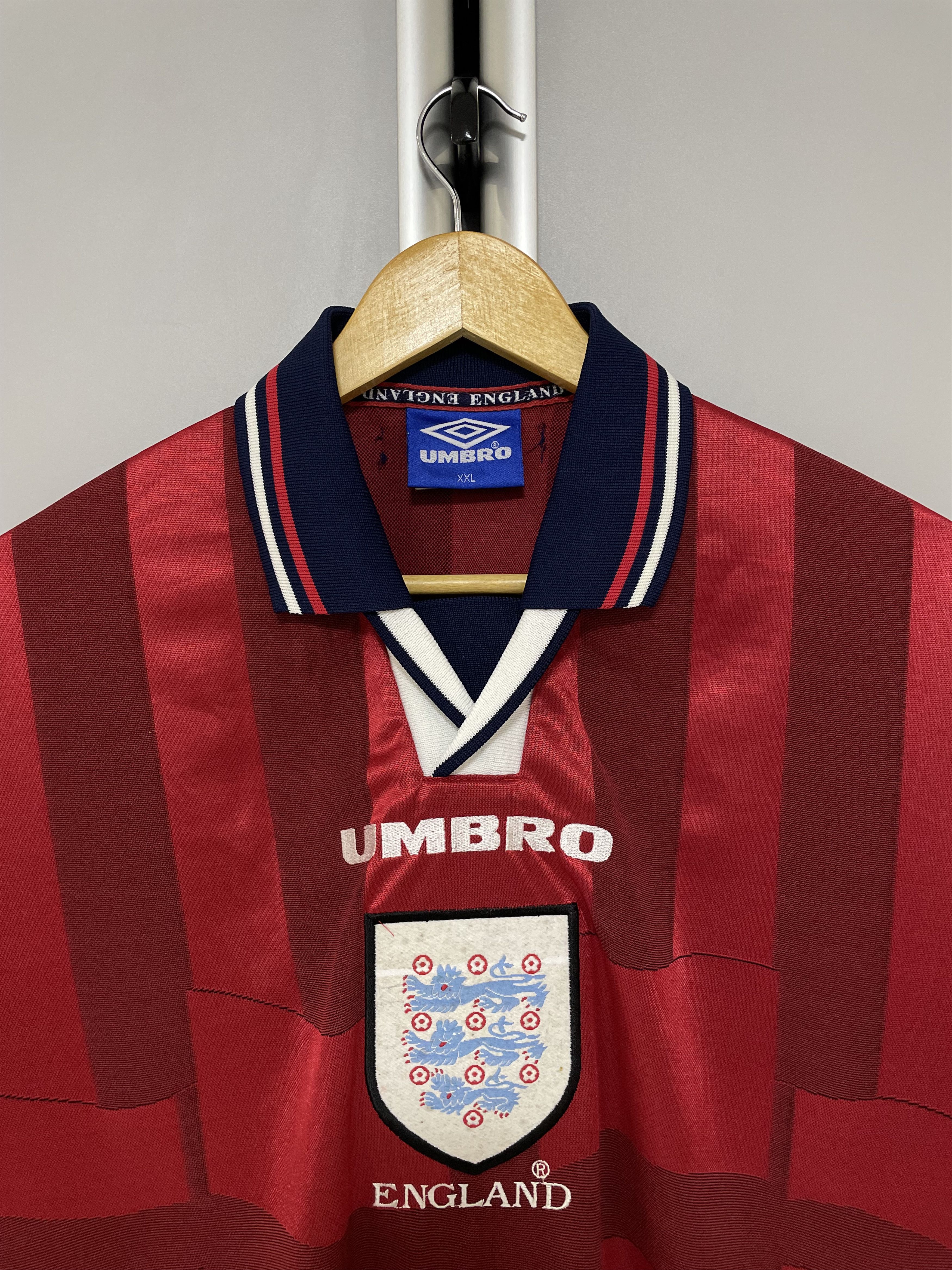 Umbro UMBRO ENGLAND 1997-1998 Vintage Jersey Soccer Football Size US XXL / EU 58 / 5 - 6 Thumbnail