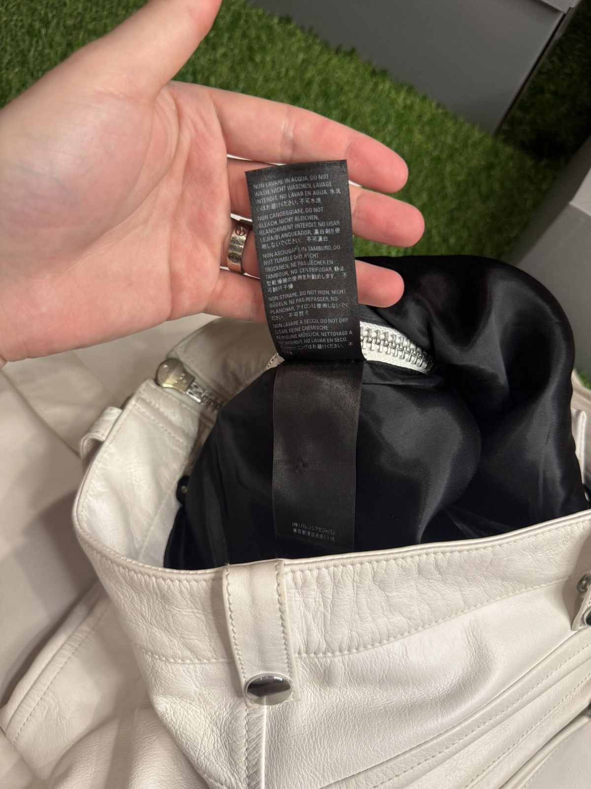 Balenciaga Balenciaga SS20 Look33 RUNWAY White Calf Leather Fetish Pant Size US 28 / EU 44 - 20 Thumbnail