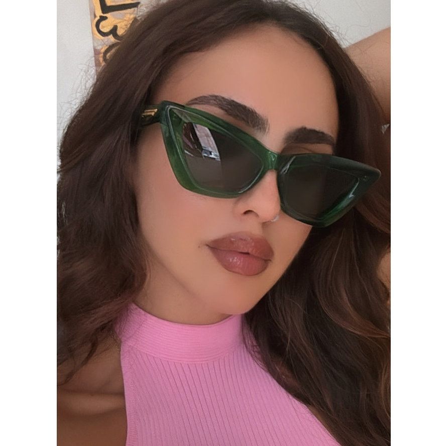Bottega Veneta NEW Bottega Veneta BV1101S Cat Eye Sunglasses in Green Size ONE SIZE - 1 Thumbnail
