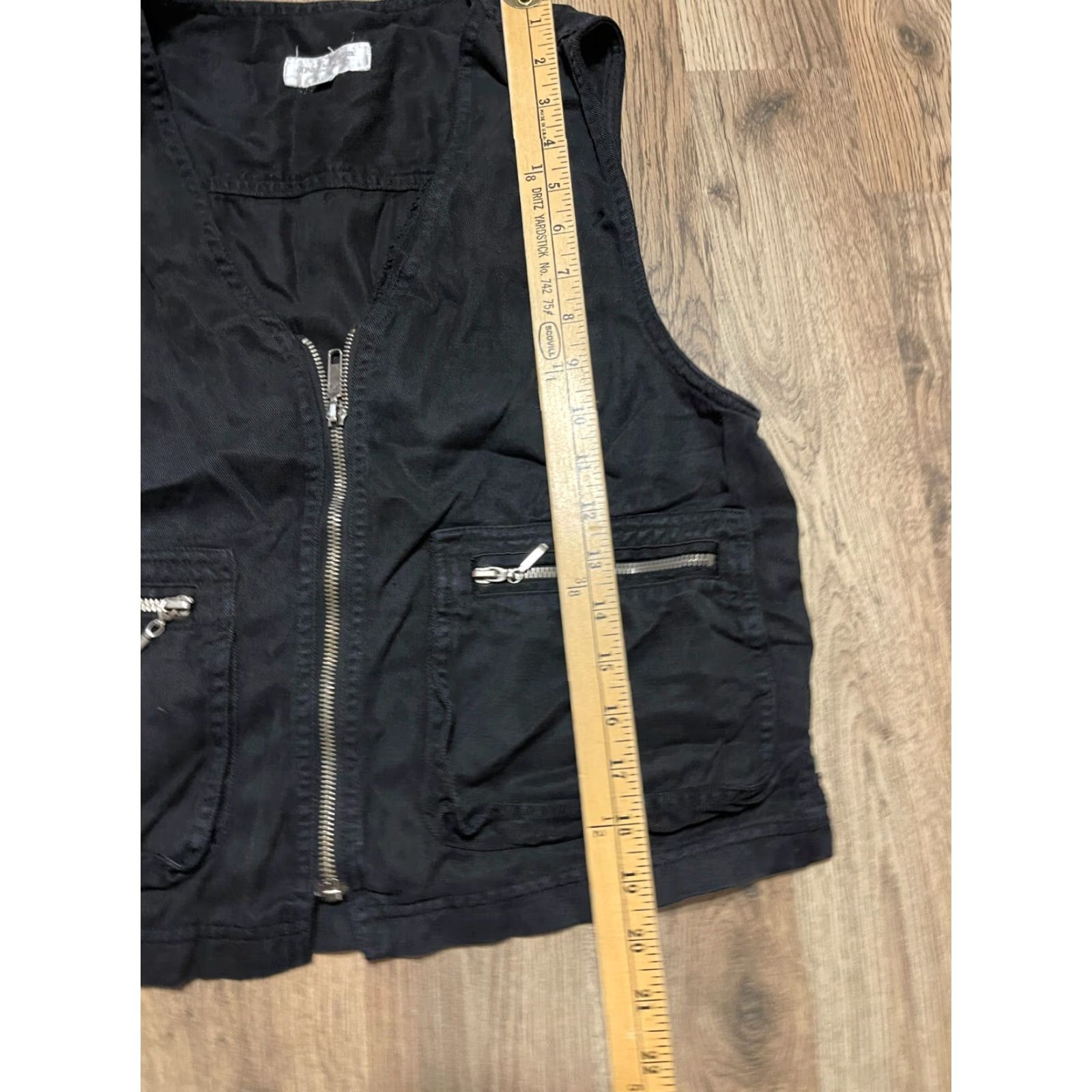 Jones New York Jones New York Jacket Women's Size Small Black Full Zip Pockets Zip Solid Polyester Regular Jacket Women Mens? No — adjust: Size S / US 4 / IT 40 - 6 Thumbnail