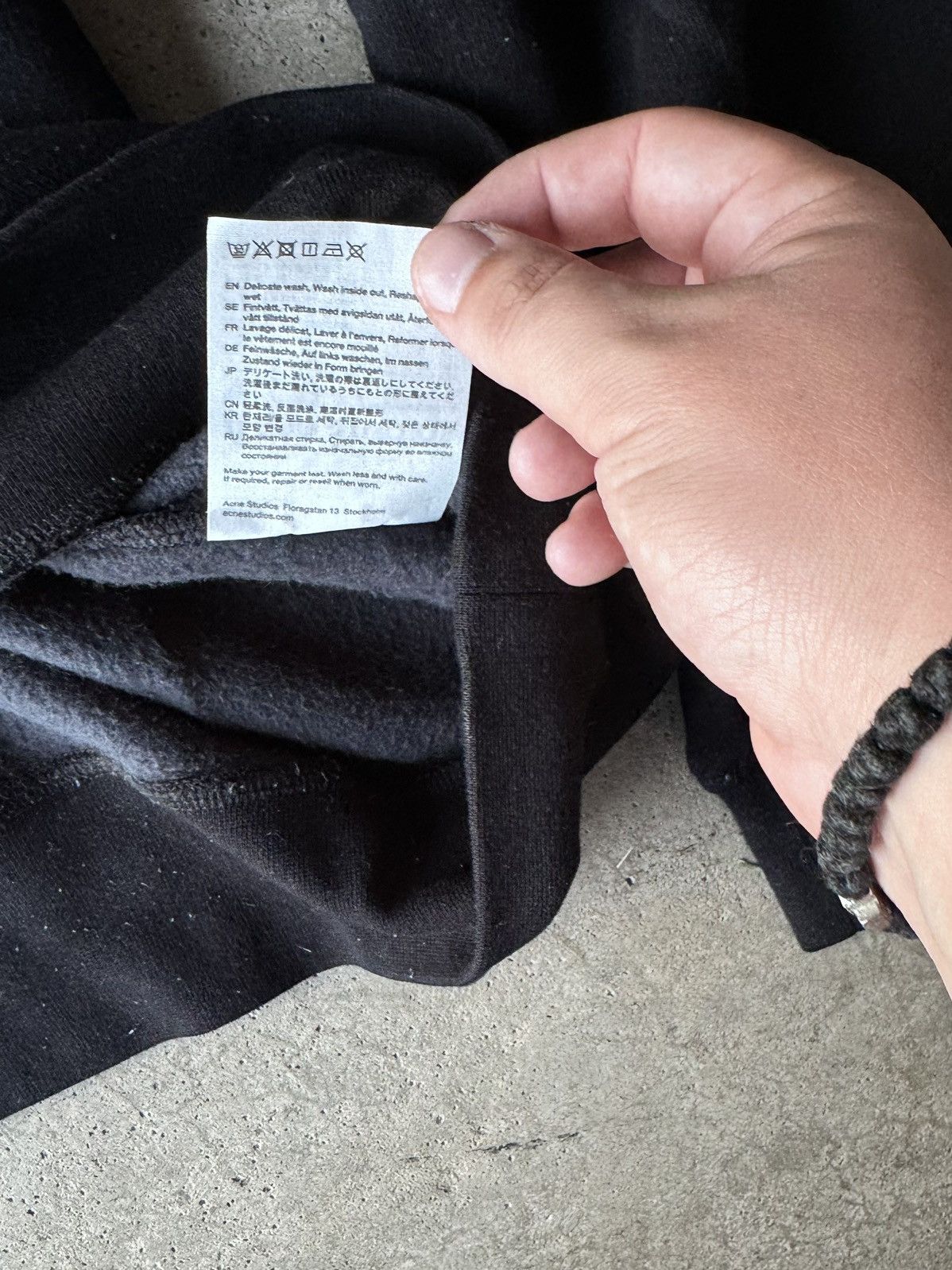 Acne Studios Black Acne Studios Collar Logo Crewneck Size US XL / EU 56 / 4 - 4 Thumbnail