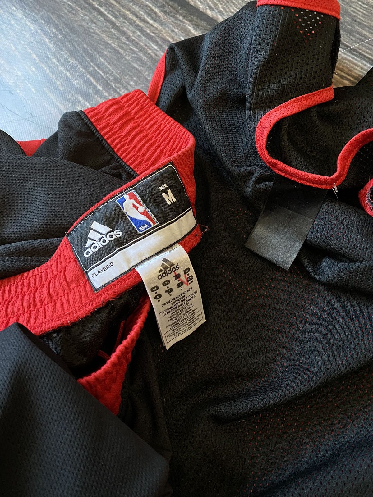 Adidas × NBA Adidas Chicago Bulls Sport Suit Tank Top Shorts Size US L / EU 52-54 / 3 - 3 Thumbnail