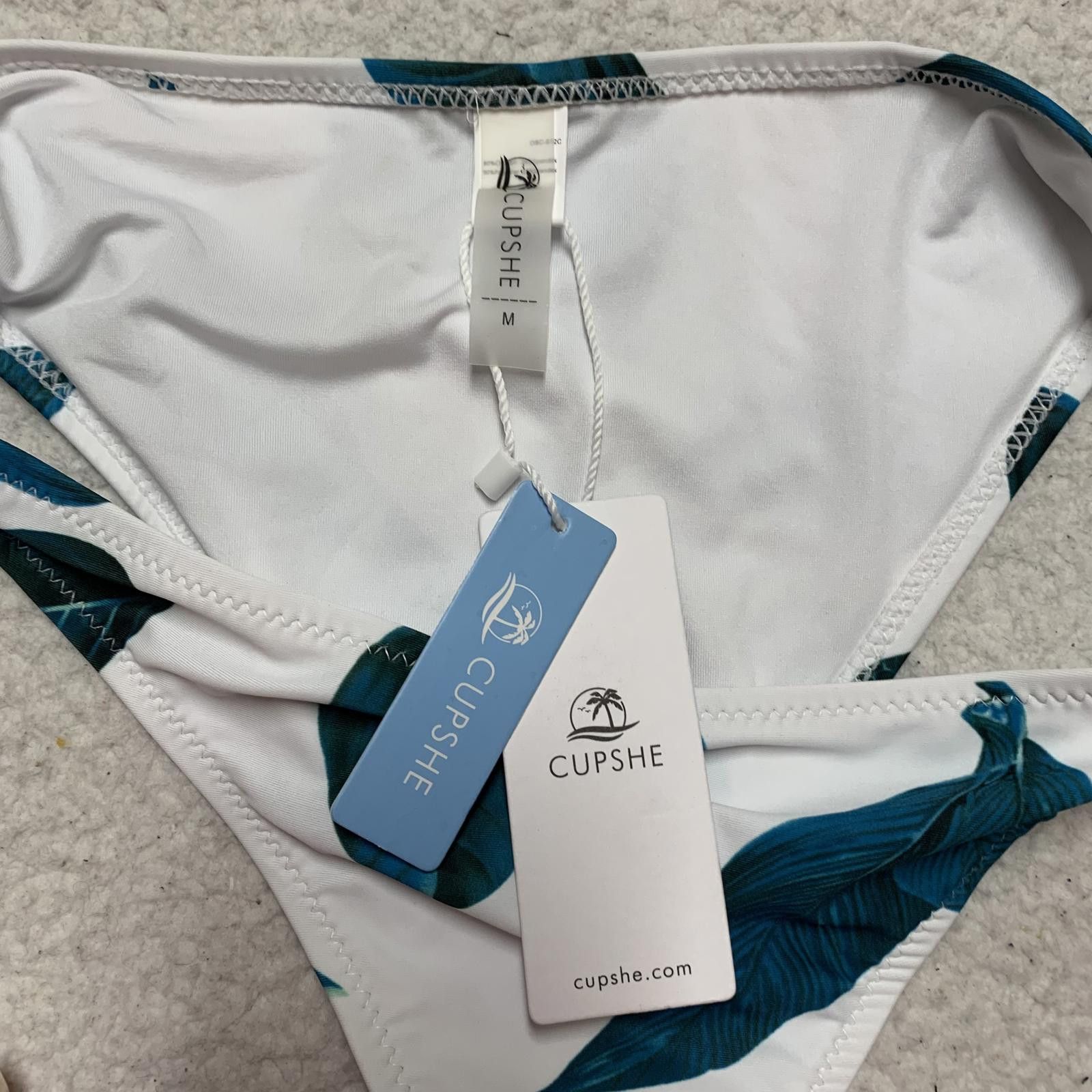 Other Cupshe Women's Size M Bikini Bottoms with Blue Leaf Print Size ONE SIZE - 5 Thumbnail