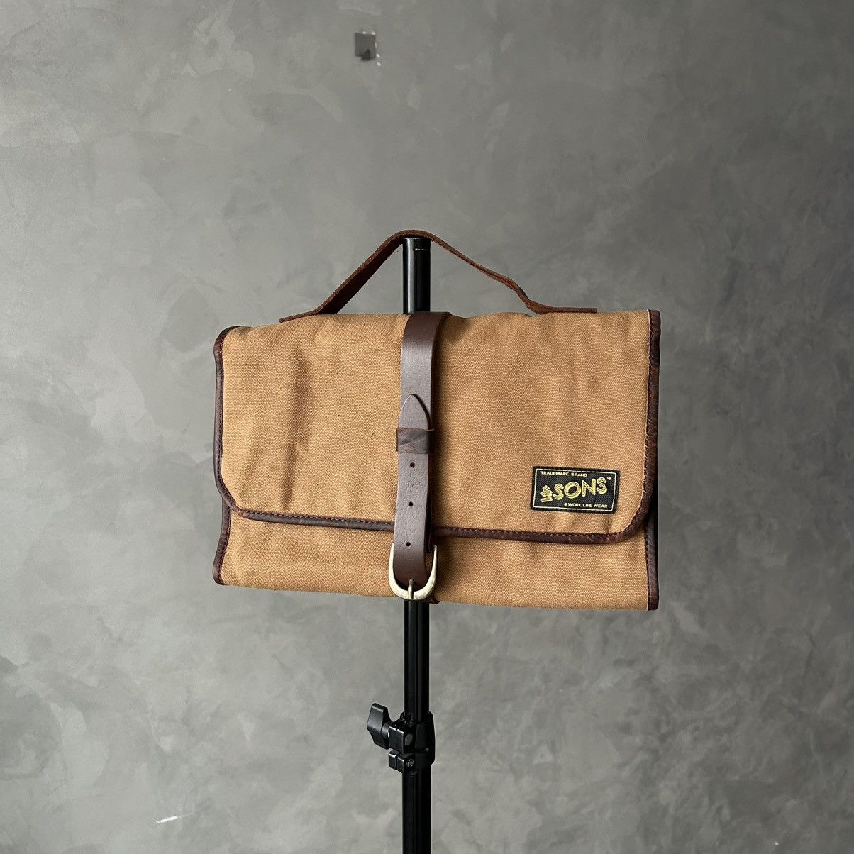 &SONS &Sons Waxed Canvas Toilet Bag Size ONE SIZE - 1 Thumbnail