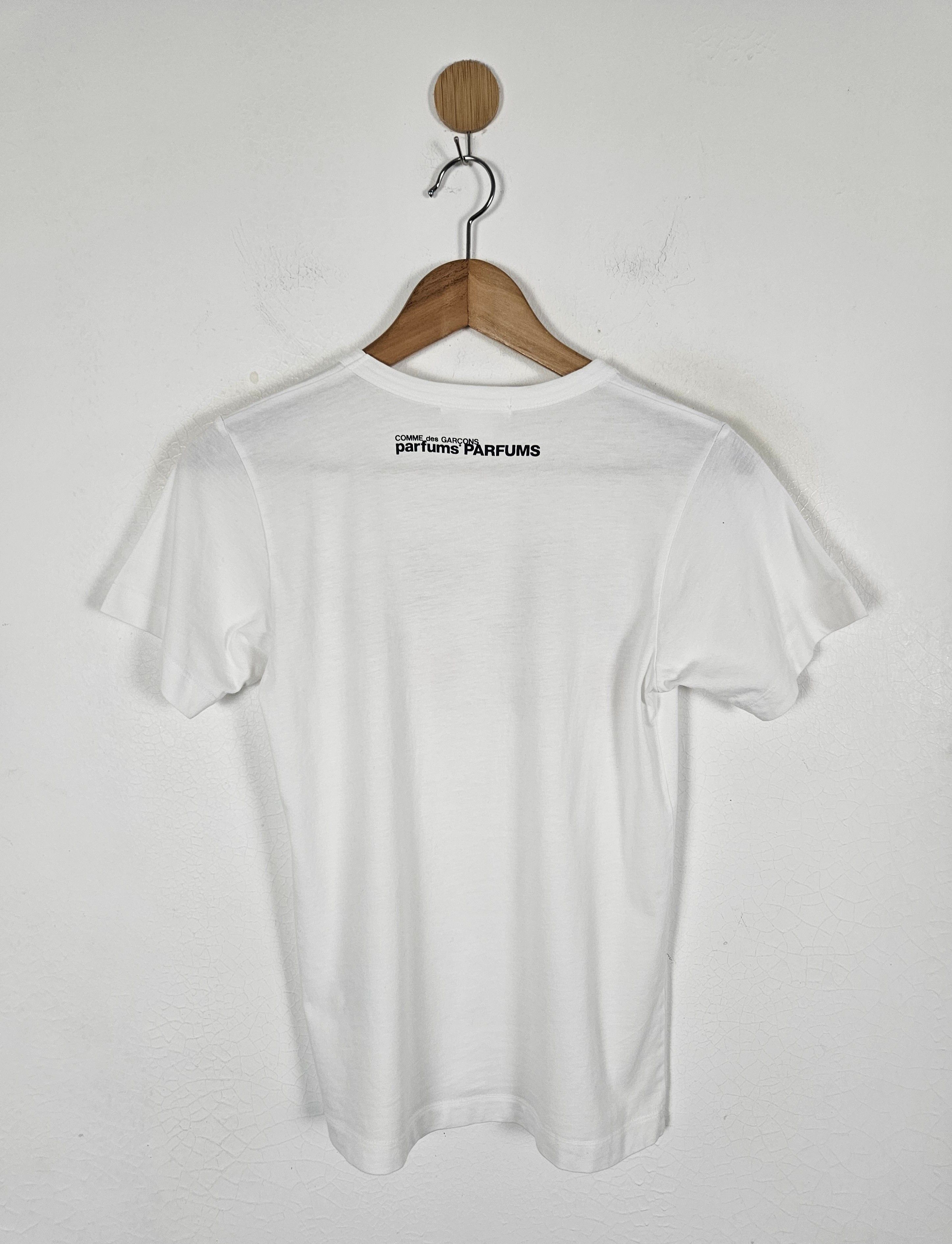 Comme des Garcons Comme des Garçons Parfums CDG play Shirt Size US S / EU 44-46 / 1 - 2 Thumbnail