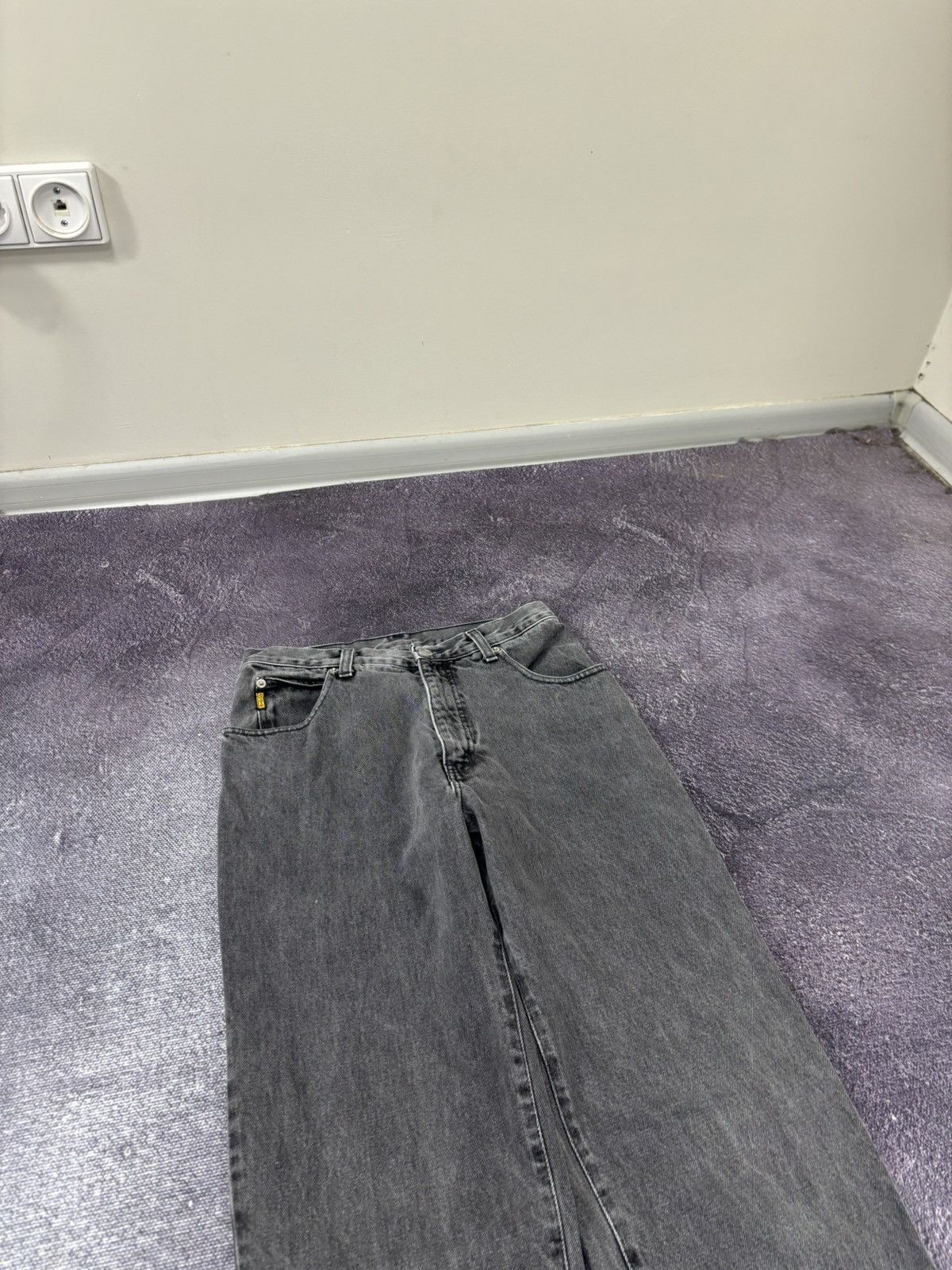 Armani Vintage Armani Jeans 90s Gray Luxury Denim Skinny Jeans Size US 28 / EU 44 - 10 Thumbnail