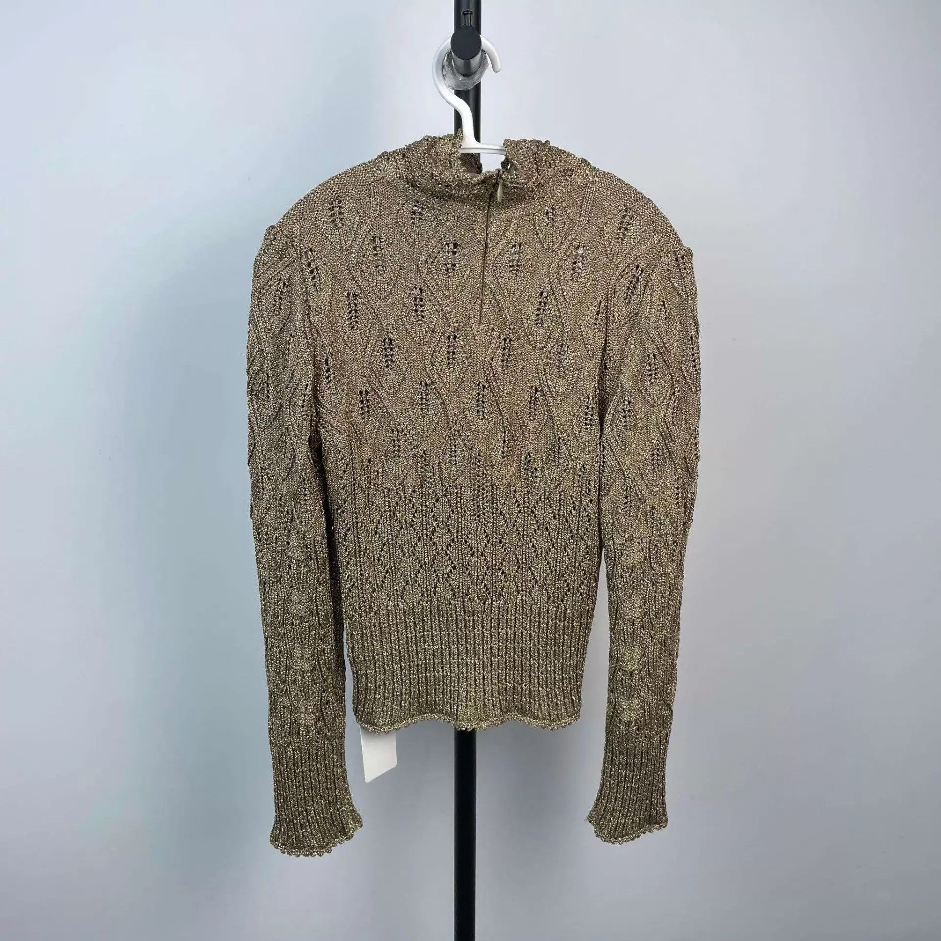 Louis Vuitton LV 95 New Gold Blend Turtleneck Long-Sleeve M Size M / US 6-8 / IT 42-44 - 2 Thumbnail