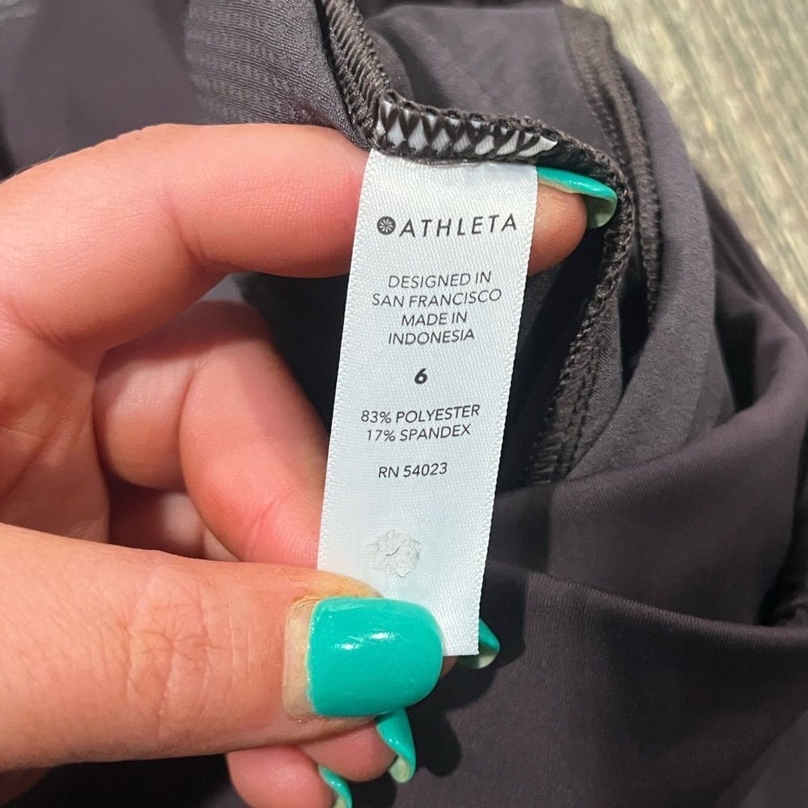 Athleta Athleta Womens Quest Hybrid Hiking Tight Leggings Stretch Size 28" / US 6 / IT 42 - 5 Thumbnail