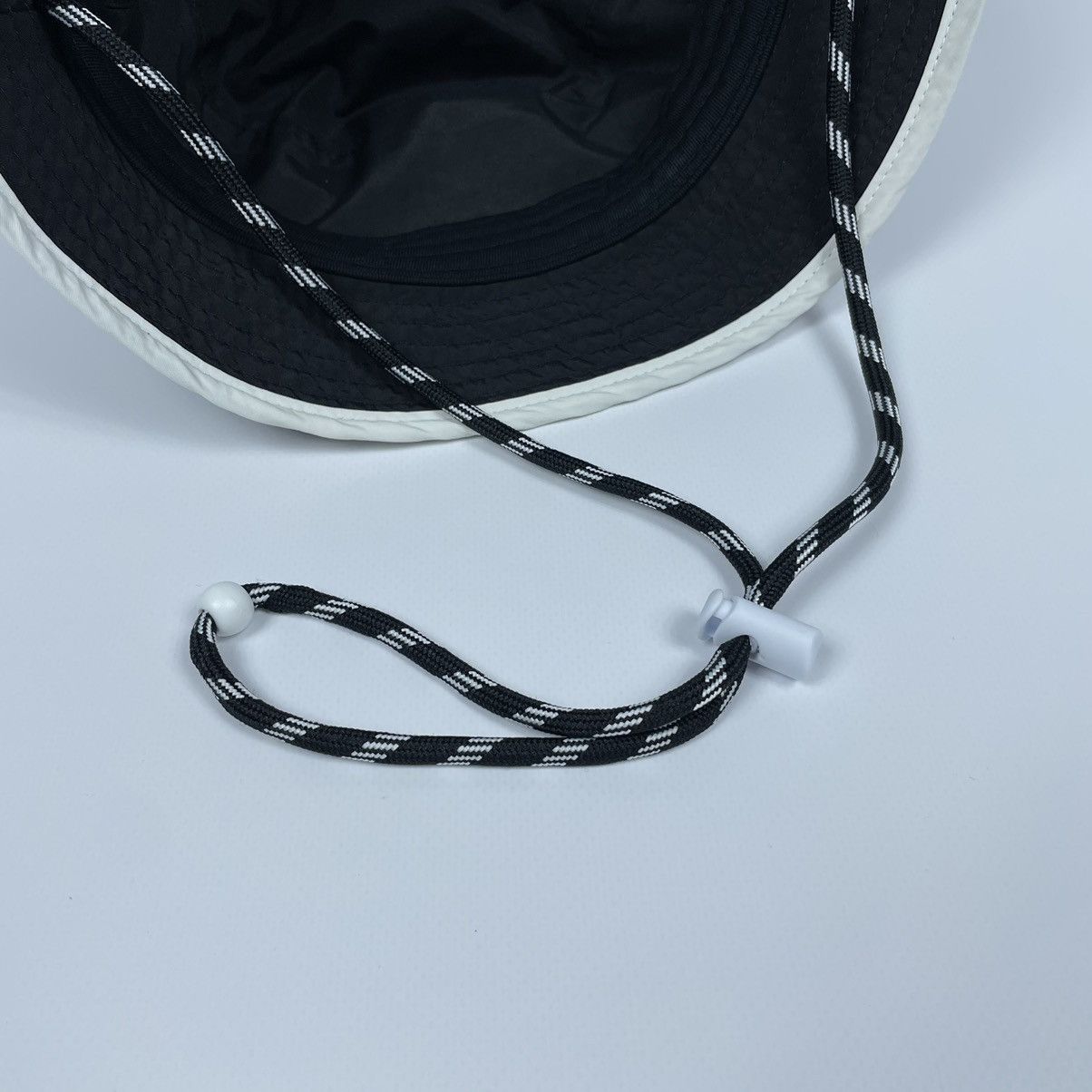 Levi's Levi’s Bucket Hat Size ONE SIZE - 8 Thumbnail