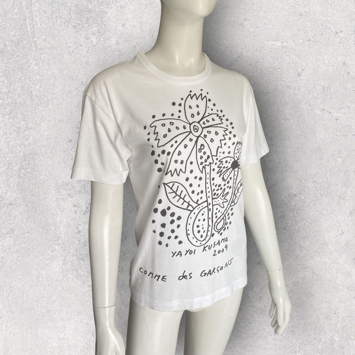 Comme des Garcons 2009 Cdg x Yayoi Kusama "Jingle Flowers" T-shirt Size S / US 4 / IT 40 - 2 Thumbnail