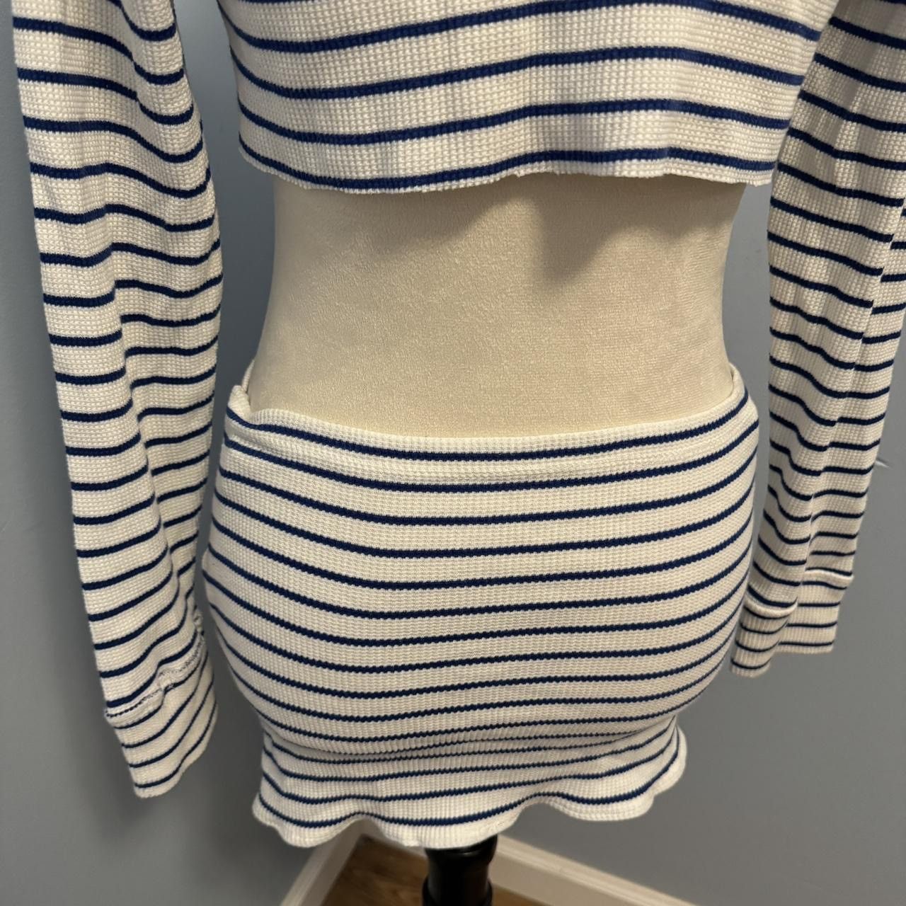 Handmade × Other Reworked white and navy striped crop top and skirt set Size XS / US 0-2 / IT 36-38 - 3 Thumbnail