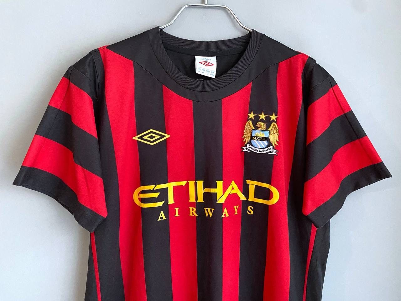 Umbro Manchester City 2011/2012 Away Football Soccer Jersey Size S Size US S / EU 44-46 / 1 - 4 Thumbnail