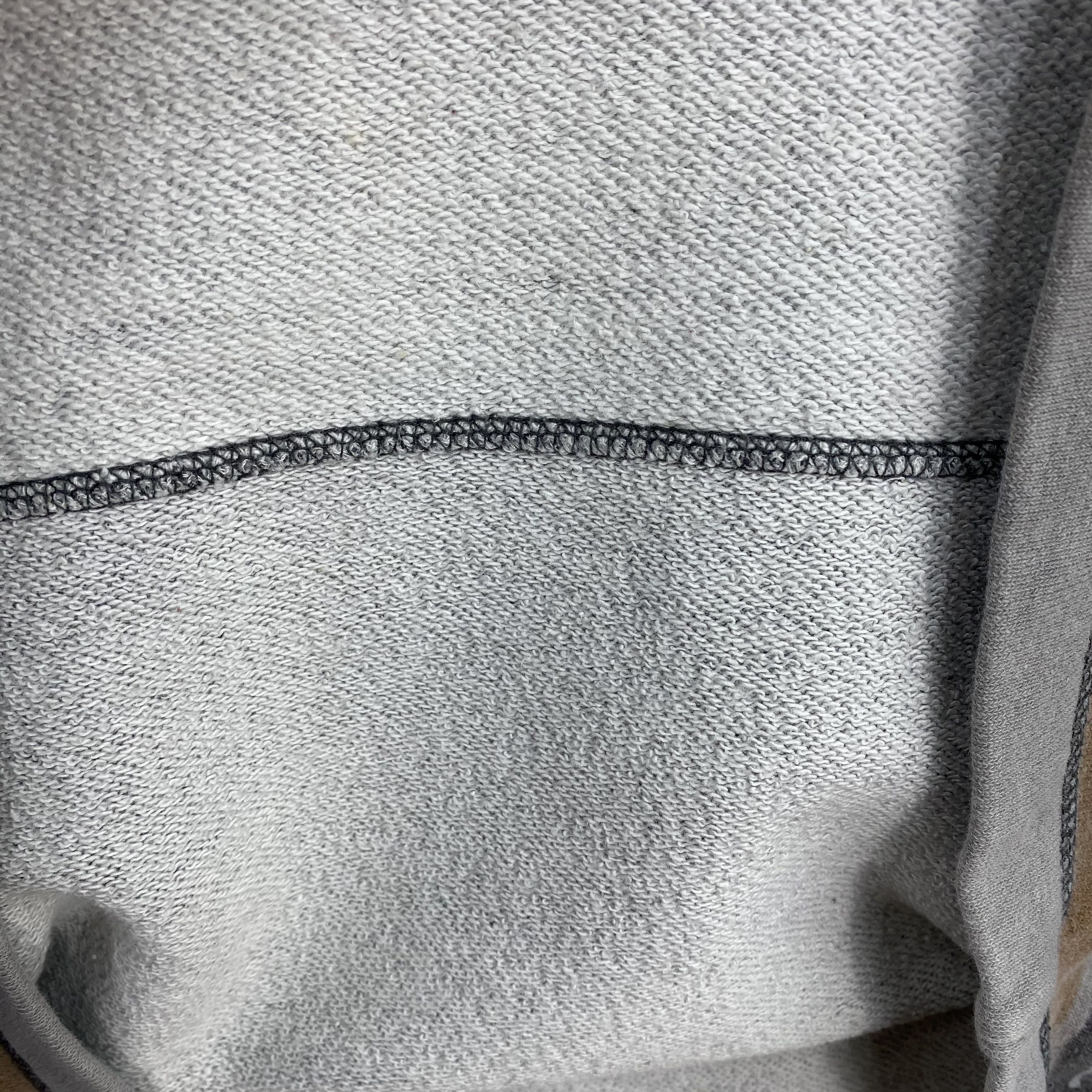 Vans Vintage Y2K Faded Vans Off The Wall Sweatshirt Tribal Skate Size US XL / EU 56 / 4 - 6 Thumbnail