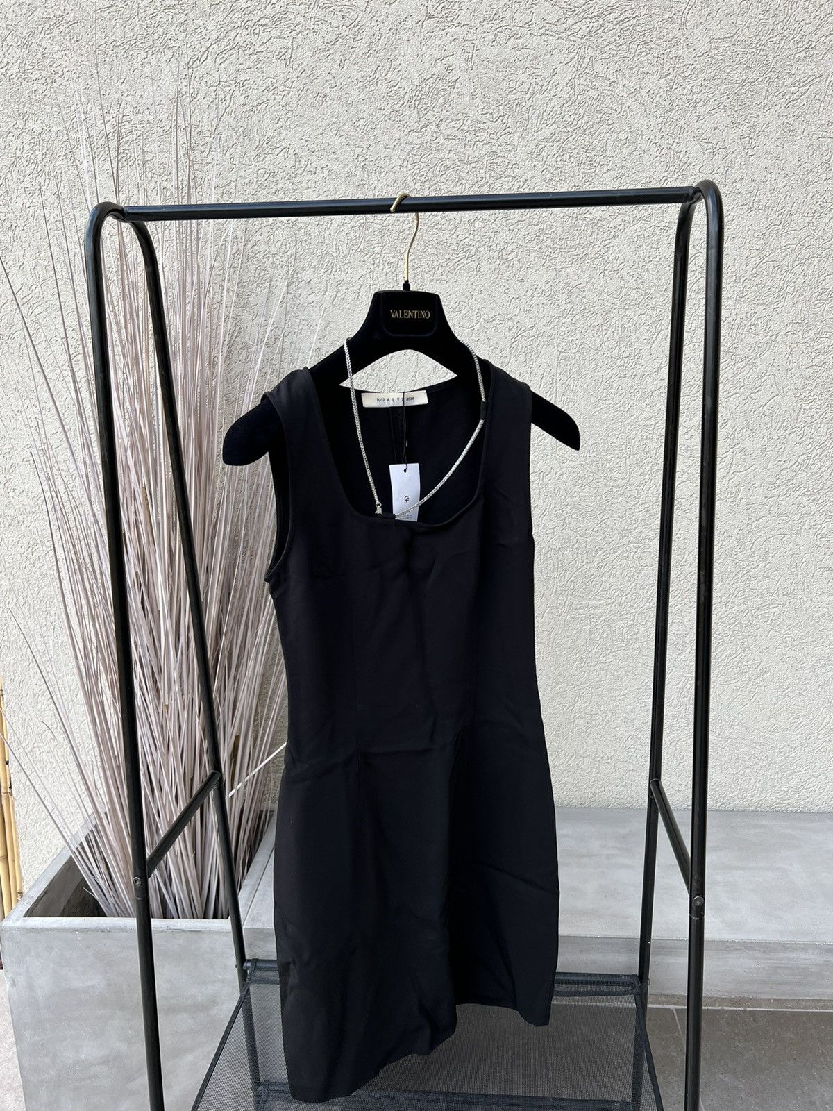 1017 ALYX 9SM × Alyx 1017 ALYX 9SM SLEEVELESS CHAIN COLLAR DRESS Size M / US 6-8 / IT 42-44 - 1 Thumbnail