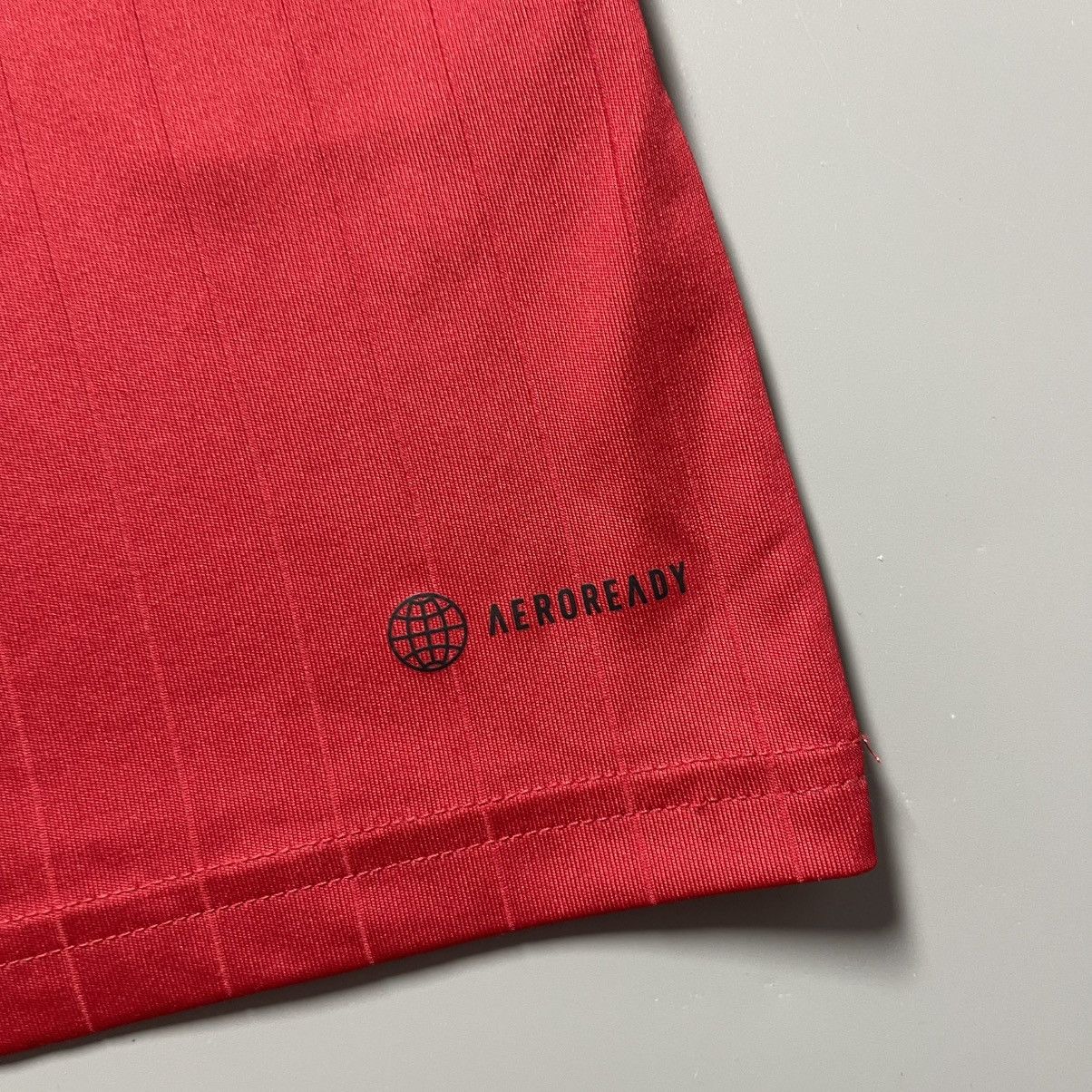 Adidas MAN UNITED ADIDAS 2022/2023 FOOTBALL HOME JERSEY #7 RONALDO Size US M / EU 48-50 / 2 - 8 Thumbnail