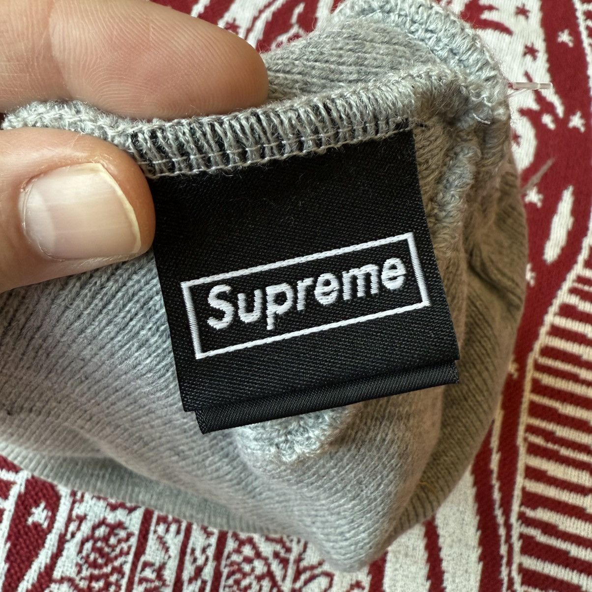 New Era × Supreme FW19 Supreme New Era Bandana Box Logo Beanie Heather Grey OS Size ONE SIZE - 6 Thumbnail