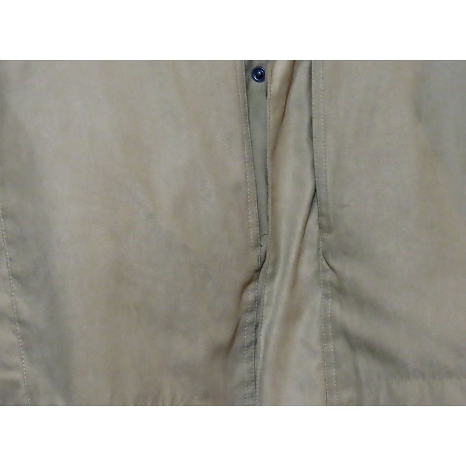 Vintage Columbia Coat Mens M Beige Polyester Microfiber Lined Winter Bomber Jacket Logo Accents Casual Travel Classic Outdoor Size US M / EU 48-50 / 2 - 2 Thumbnail