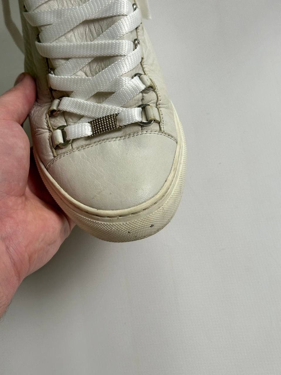 Balenciaga Balenciaga Arena Cracked Opium Leather Opium White Shoes Size US 7.5 / EU 40-41 - 5 Thumbnail