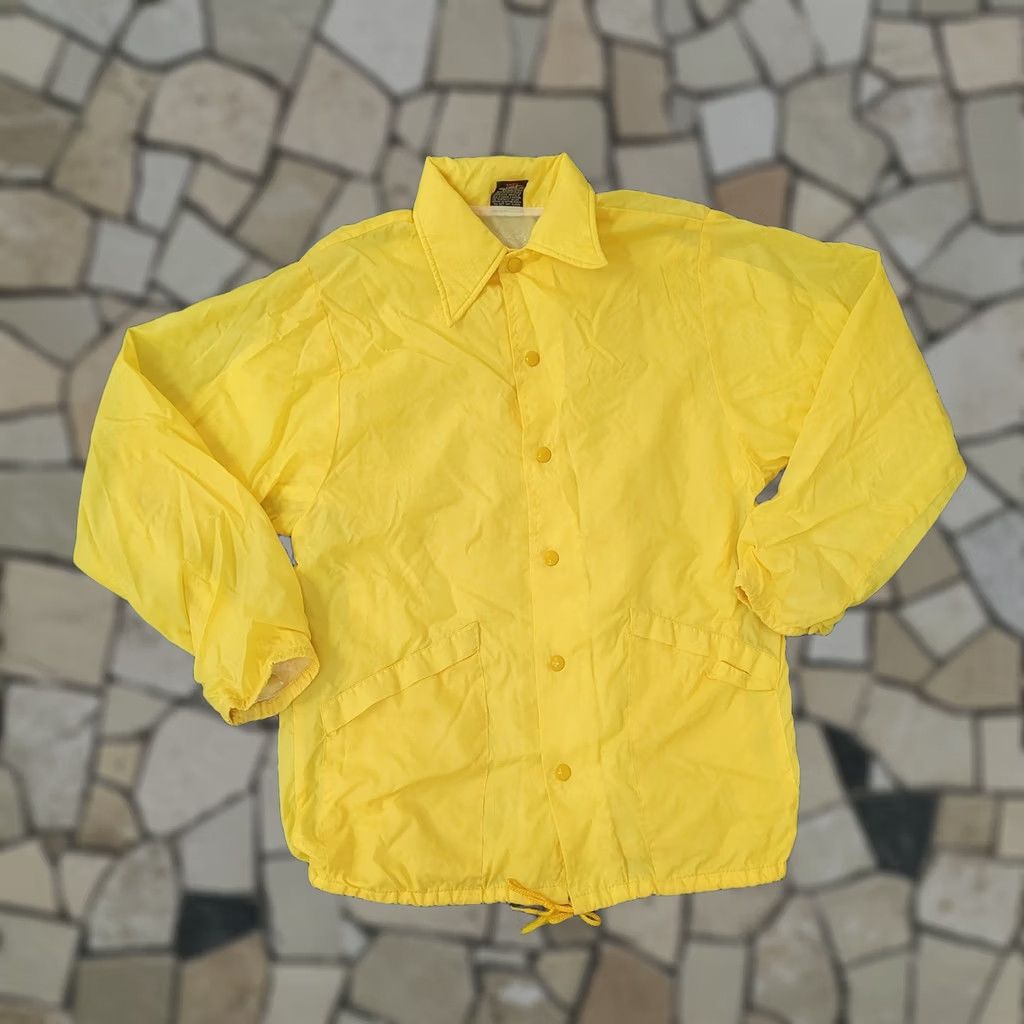 Coach VINTAGE Aristo-Jac Coach Jacket Womens S/M Baggy 20x26 Yellow 80s Retro Hipster Outdoor Outerwear Casual Womens Size S / US 4 / IT 40 - 1 Thumbnail